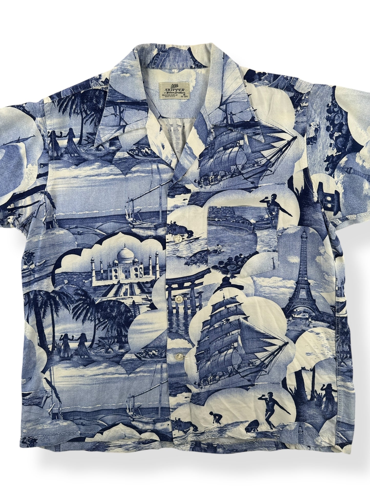 Front Close Up of Vintage Skipper Photo Print Aloha Shirt SZ M