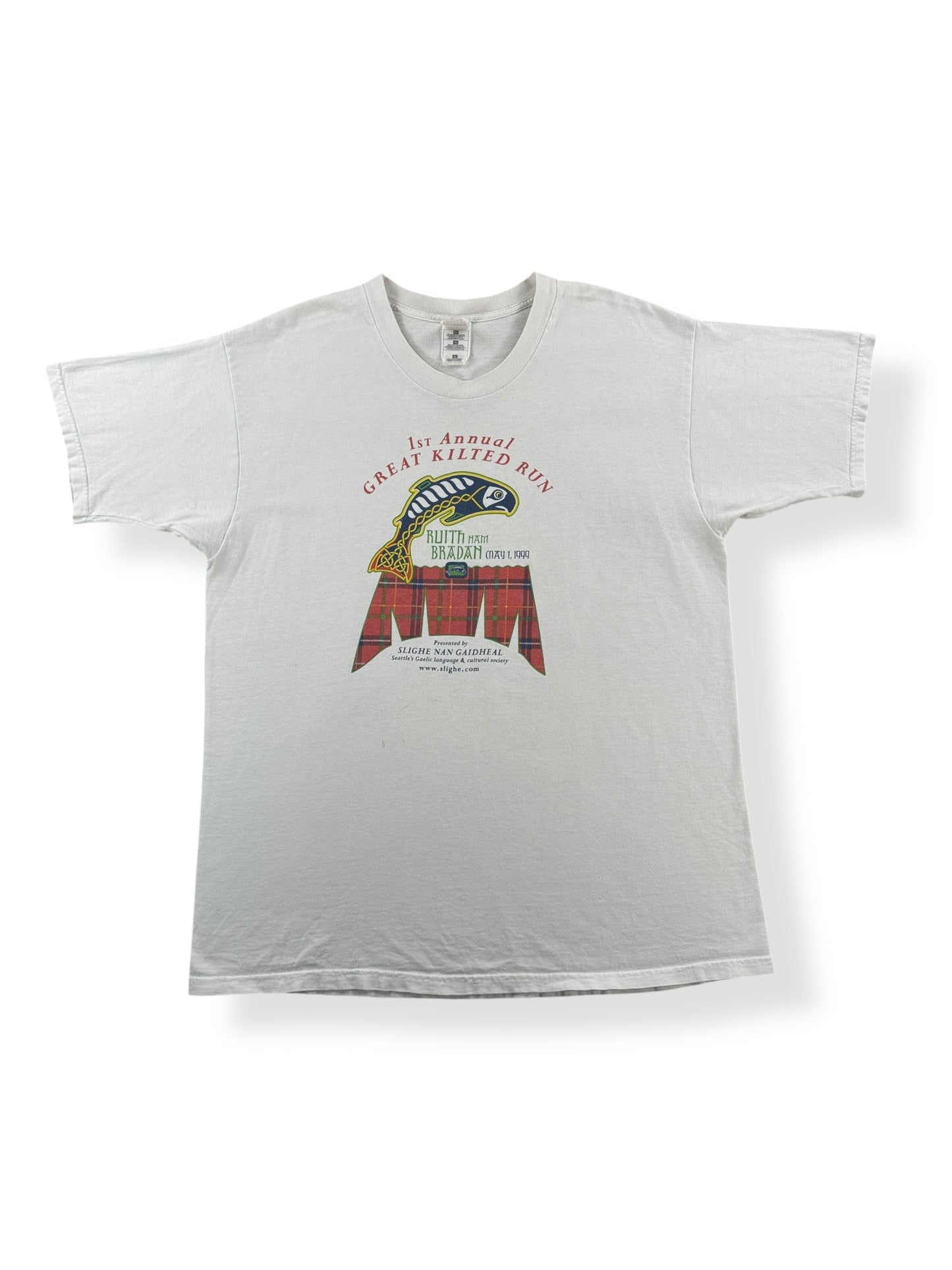 Front of Vintage Kilted Run Tee SZ XL