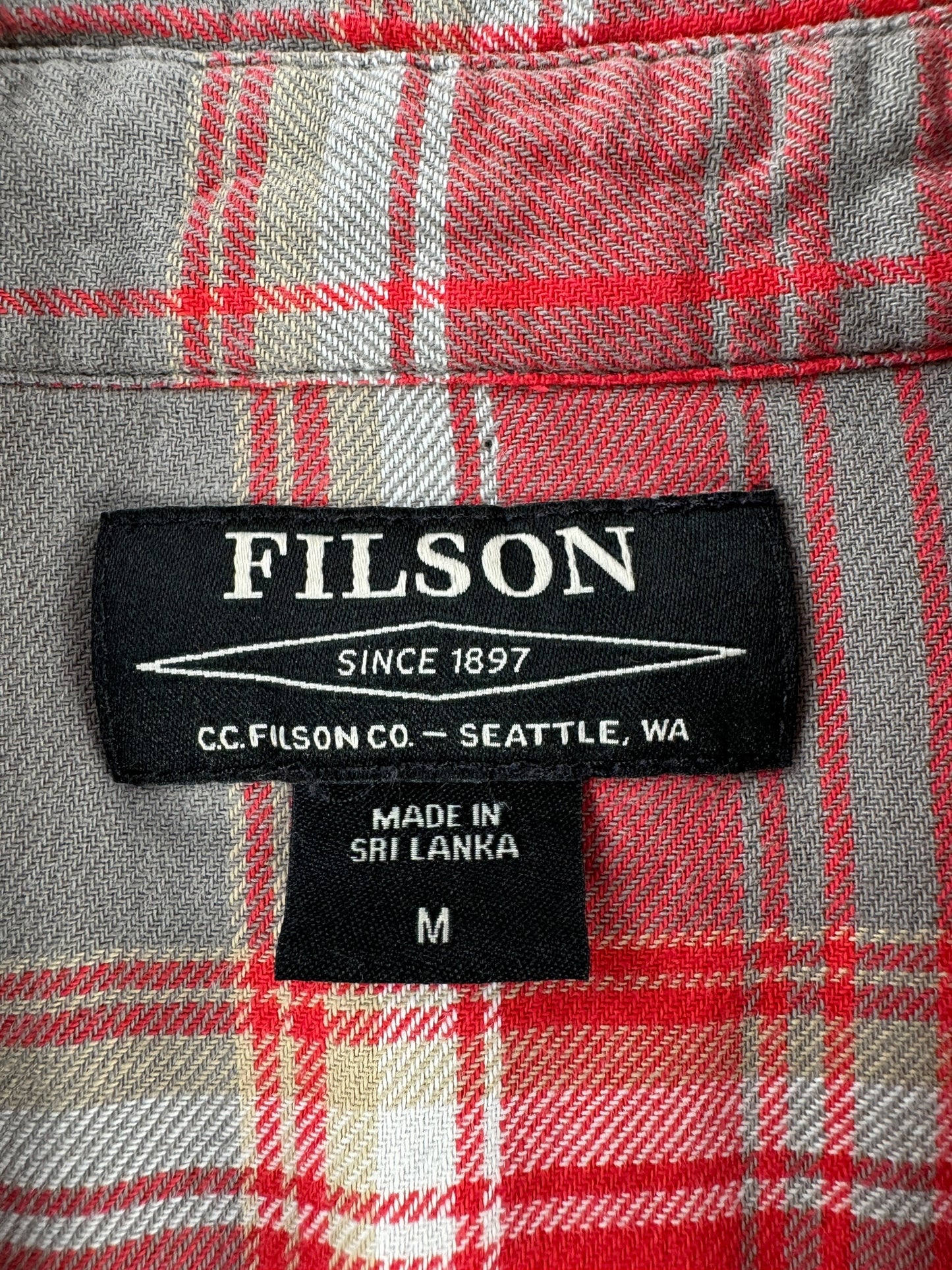 Label on Filson Women's Scout Flannel Shirt SZ M