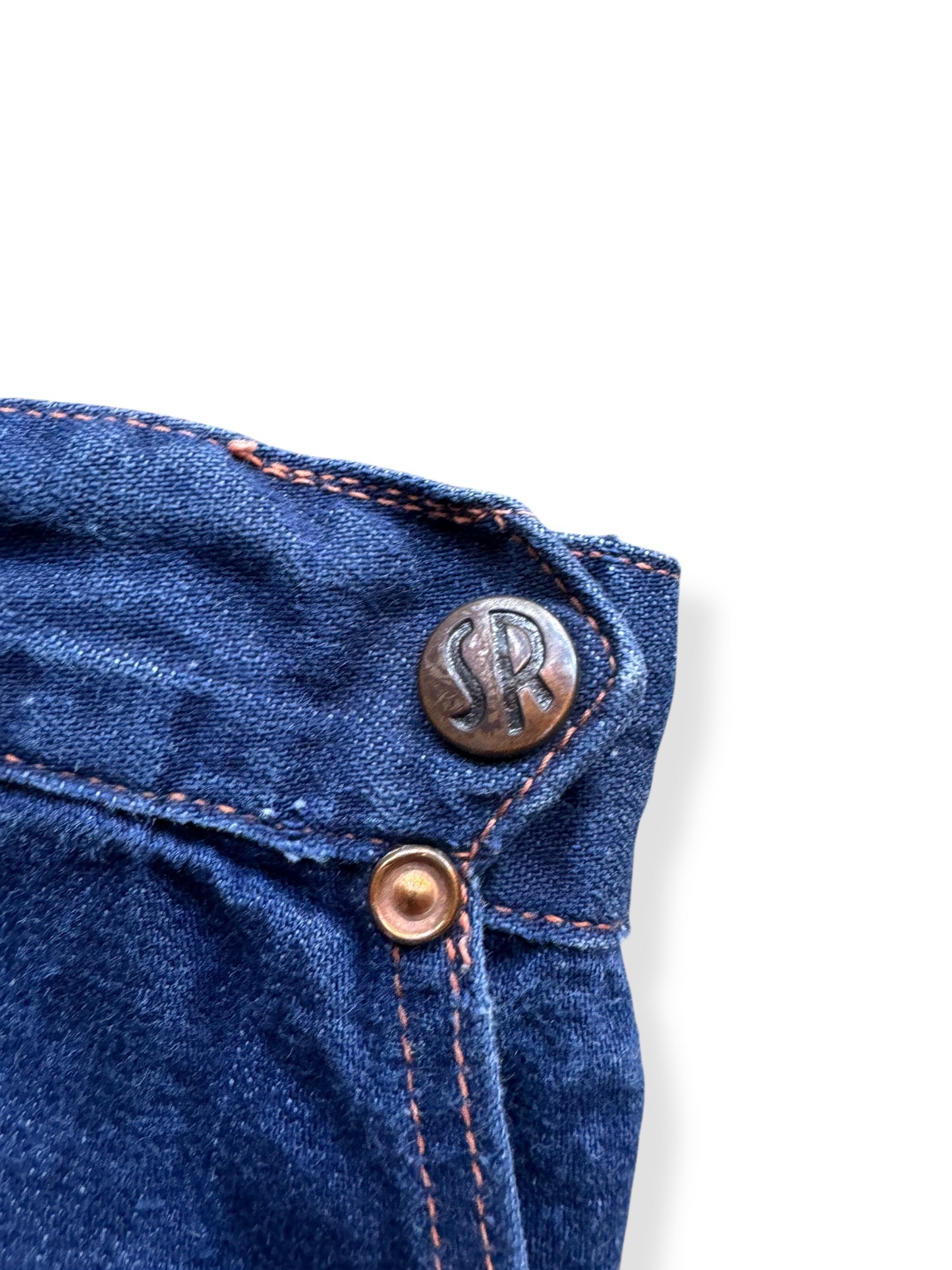 Button on Vintage Ladies Strong Reliable Side Zip Jeans W30