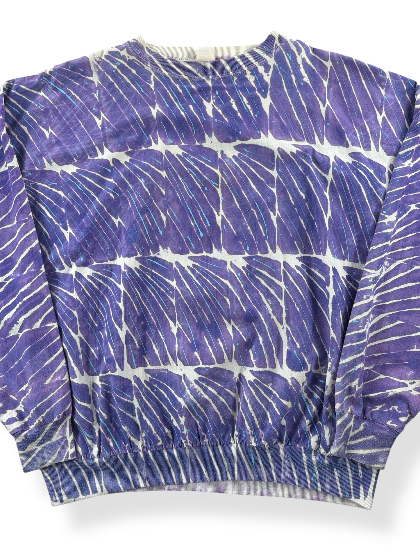 Front Close Up of Vintage Batik Flexwear Long Sleeve Tee SZ XL