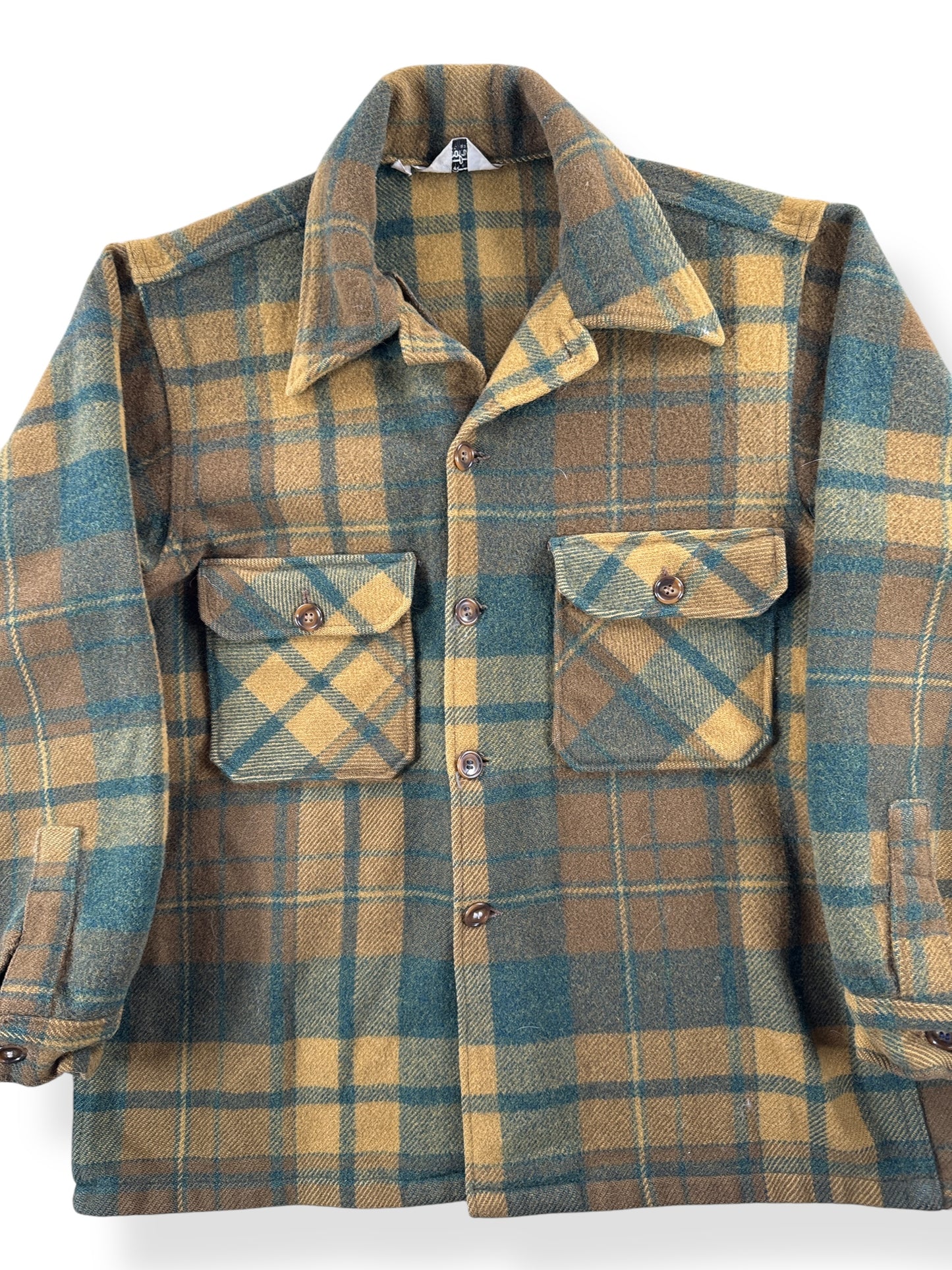 Front Close Up of Vintage Woolrich Earth Toned Wool Jacket SZ 44