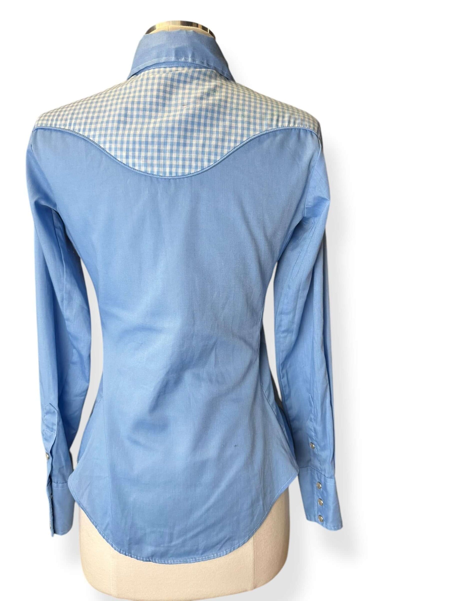Back view of 1980s Panhandle Slim Ladies Pearl Snap M