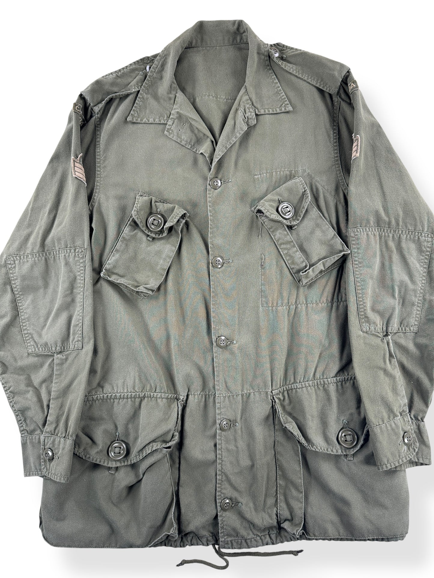 Front Close Up of Vintage Canadian Military Smock SZ L