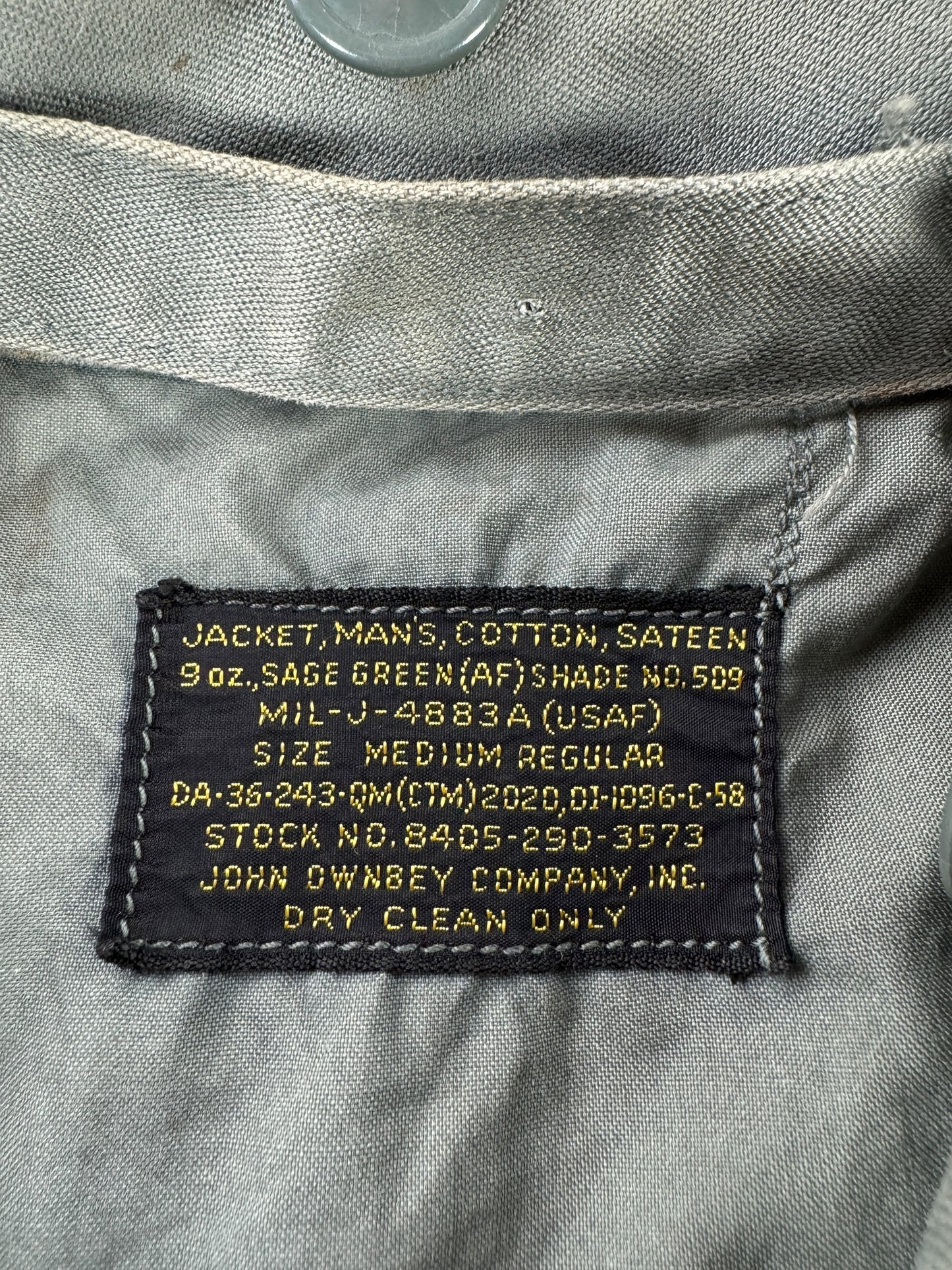 Tag on Vintage 50s Era MIL-J-4883A USAF Field Jacket SZ M