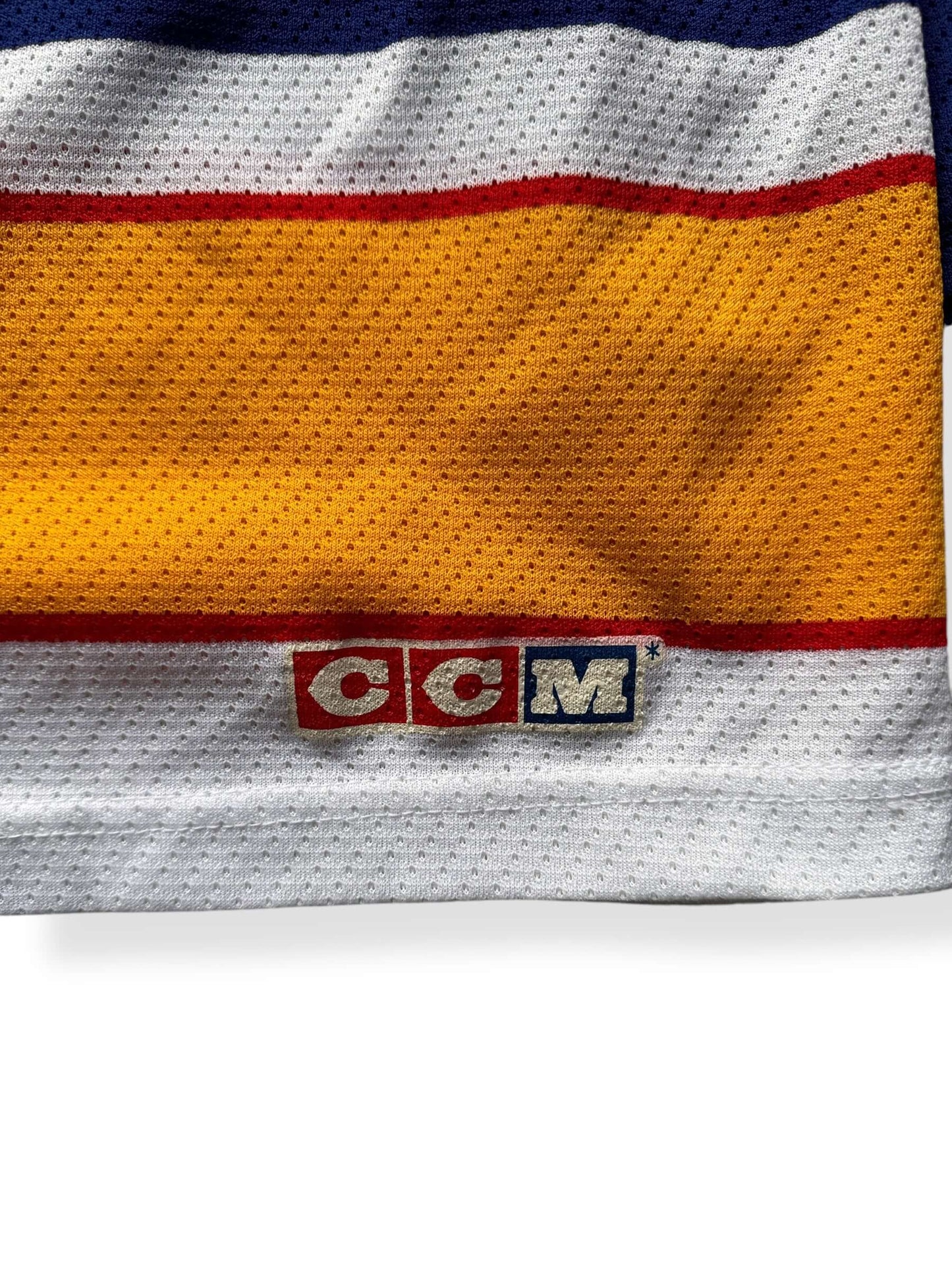 Label on Vintage St Louis Blues Jersey SZ XL