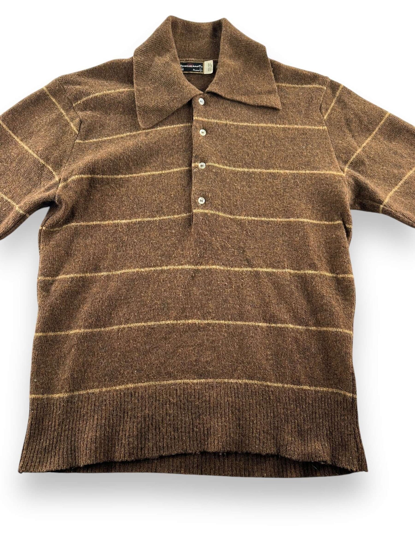 Front Detail on Vintage Towncraft Penney's Lambs Wool Sweater SZ M