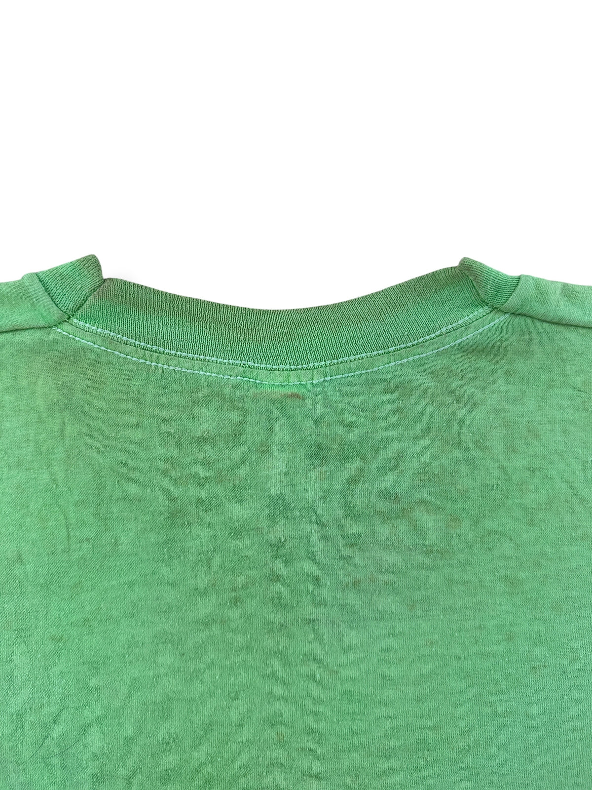 Back of collar on Vintage Batman Gotham City Scape Tee SZ L