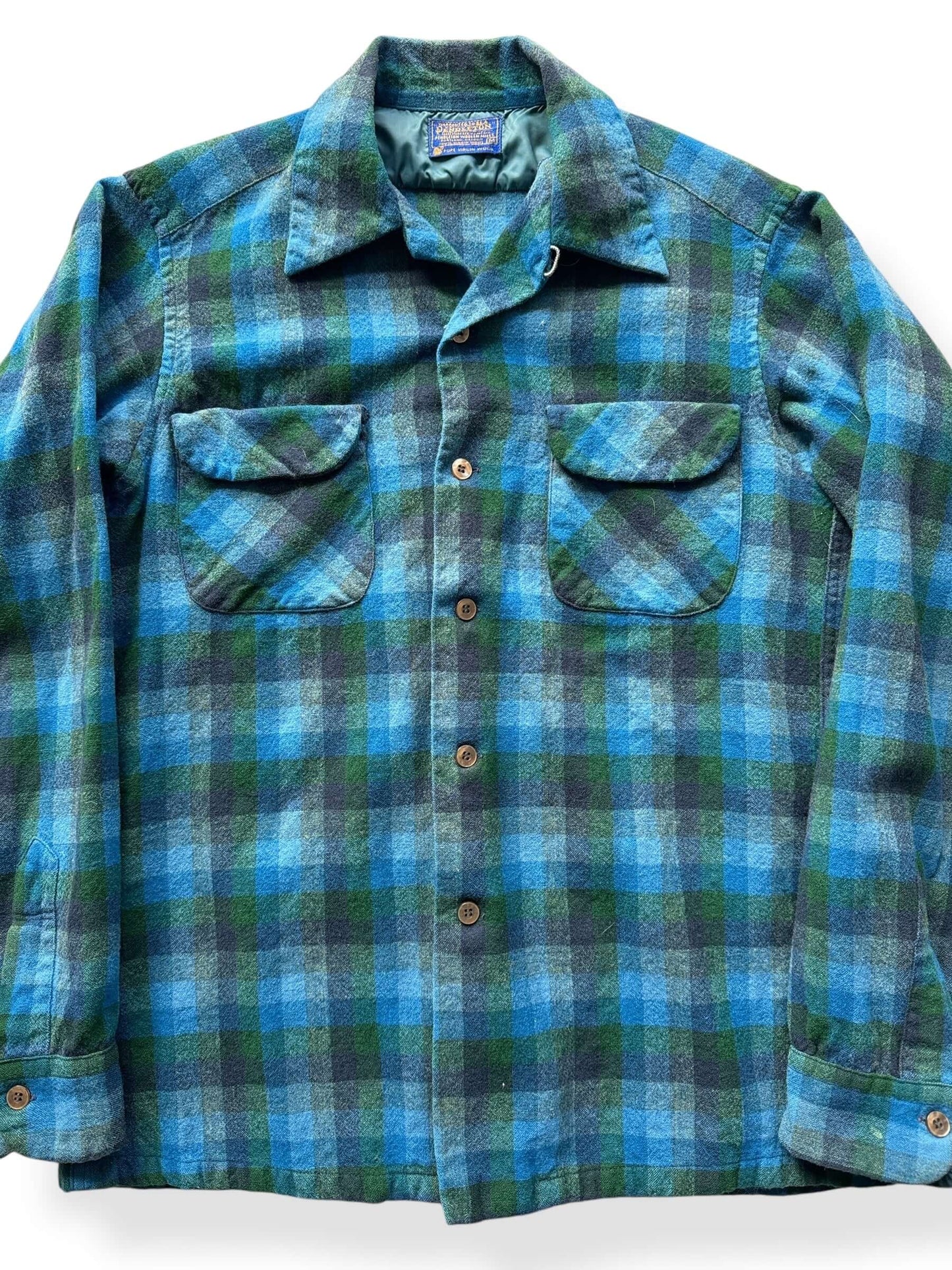 Front Close Up of Vintage Pendleton Blue and Green Board Shirt SZ M AS IS