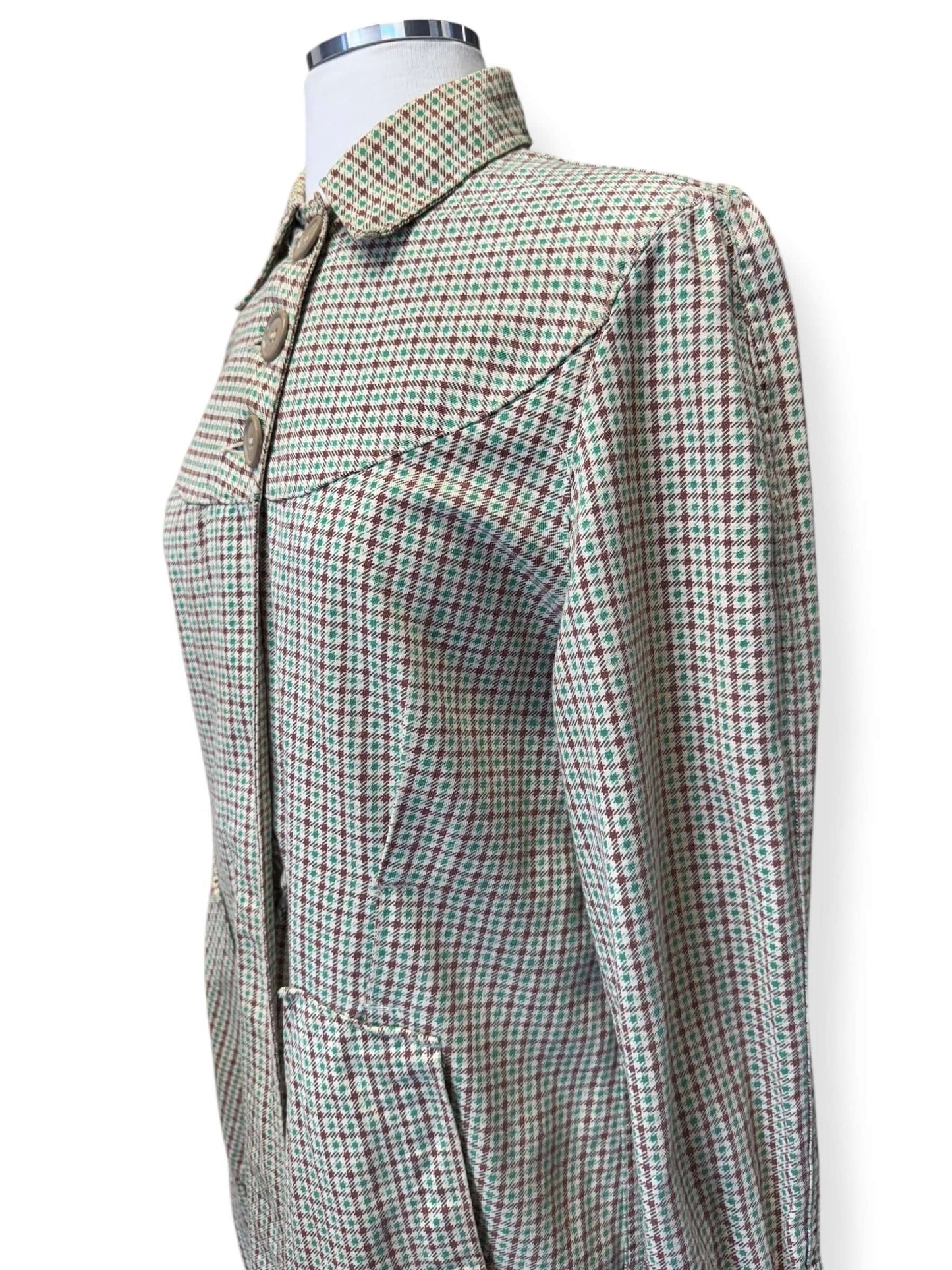 Side view of 1940s Houndstooth Cotton House Coat L