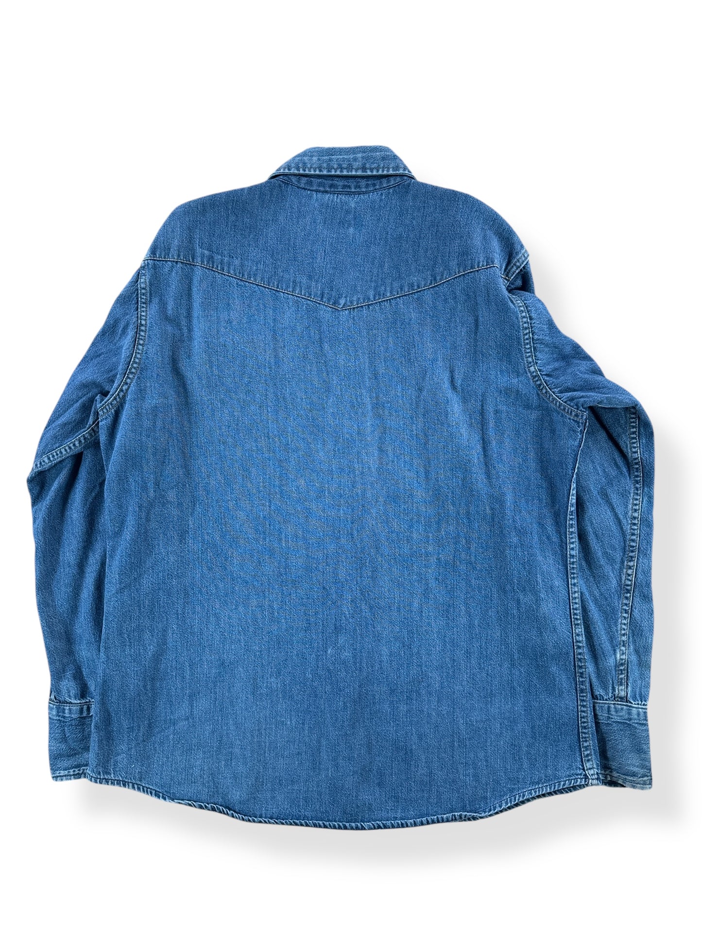 Back of Vintage Denim Pearl Snap SZ L