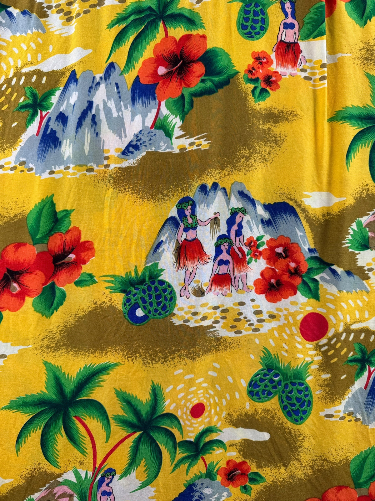 Pattern on back of Vintage Hawaiian Holiday Aloha Shirt SZ M