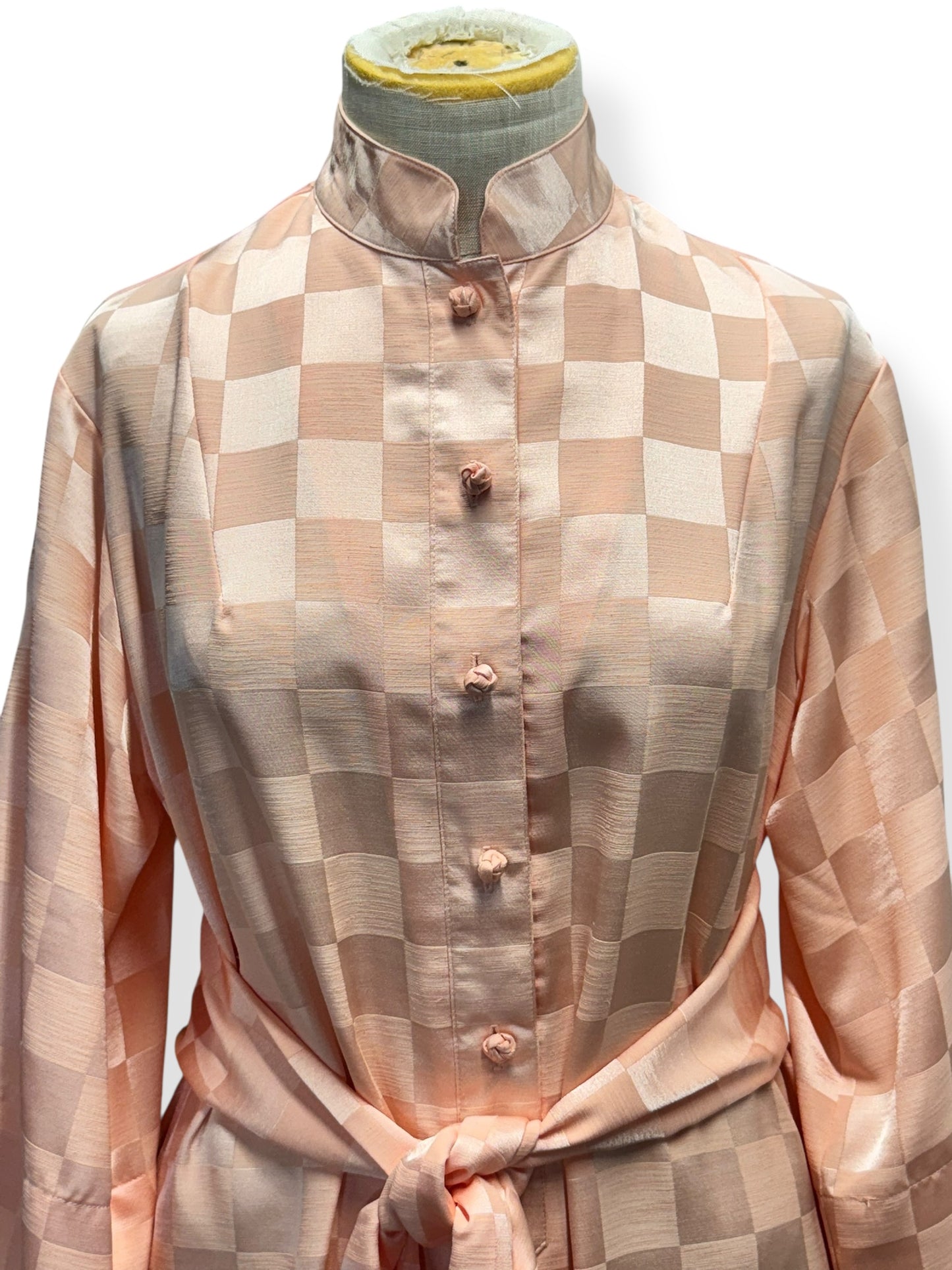 Chest view of 80s Katherine Ogust Peachy Dress L