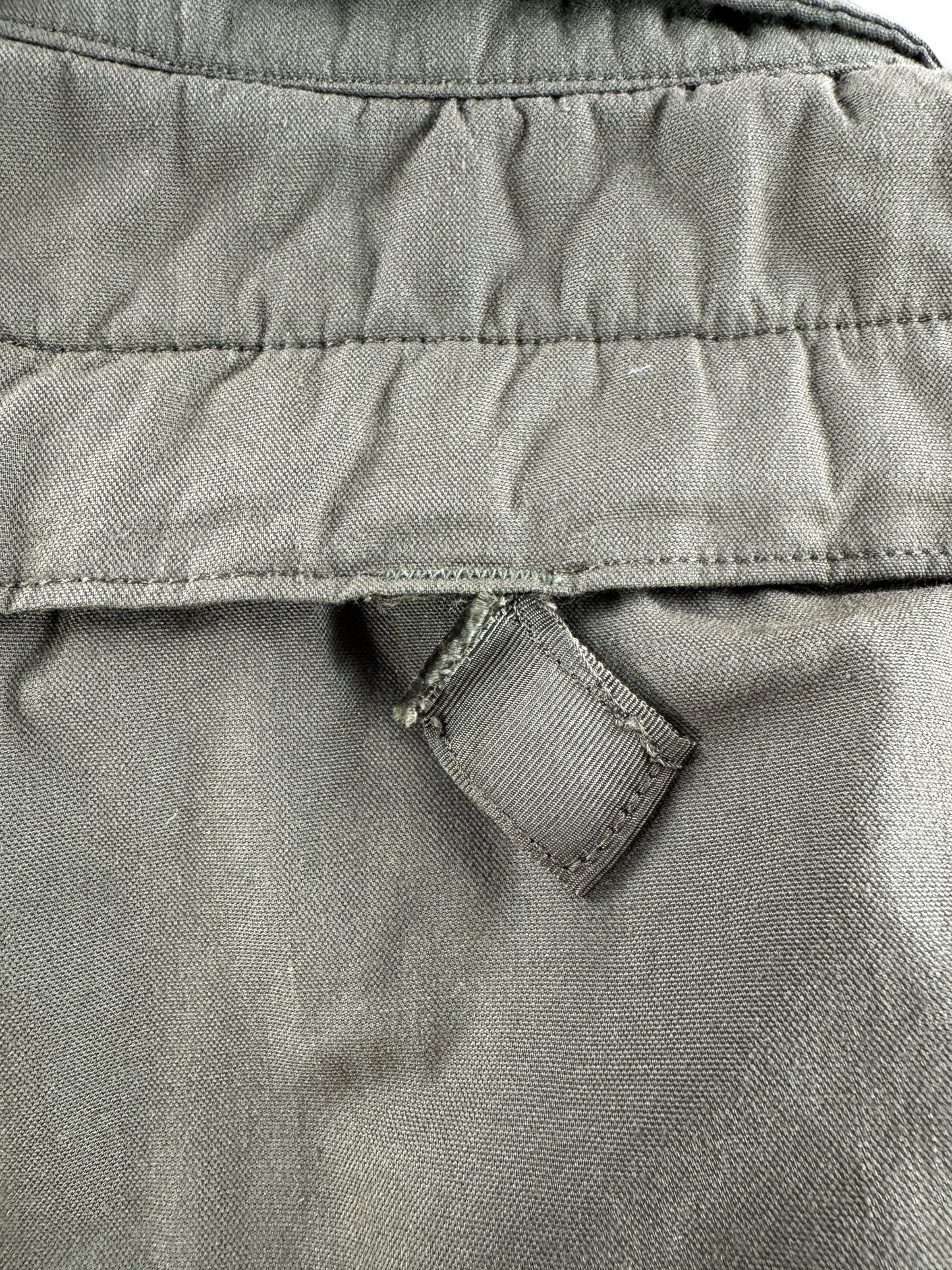 Tab on Vintage 80s Military Cold Weather Bomber Jacket SZ L (Fits M)