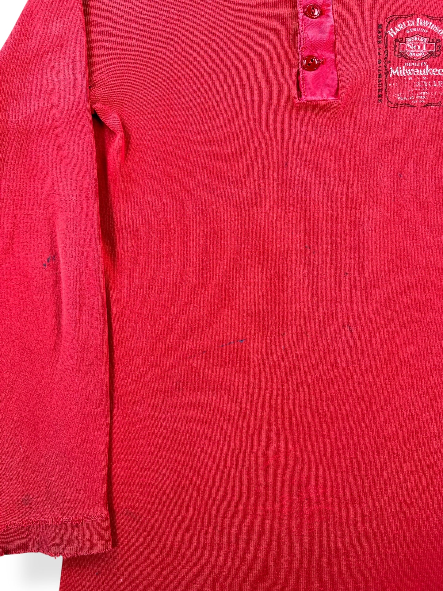 Stains on Vintage Downtown Seattle Harley Davidson Red Henley Shirt SZ S
