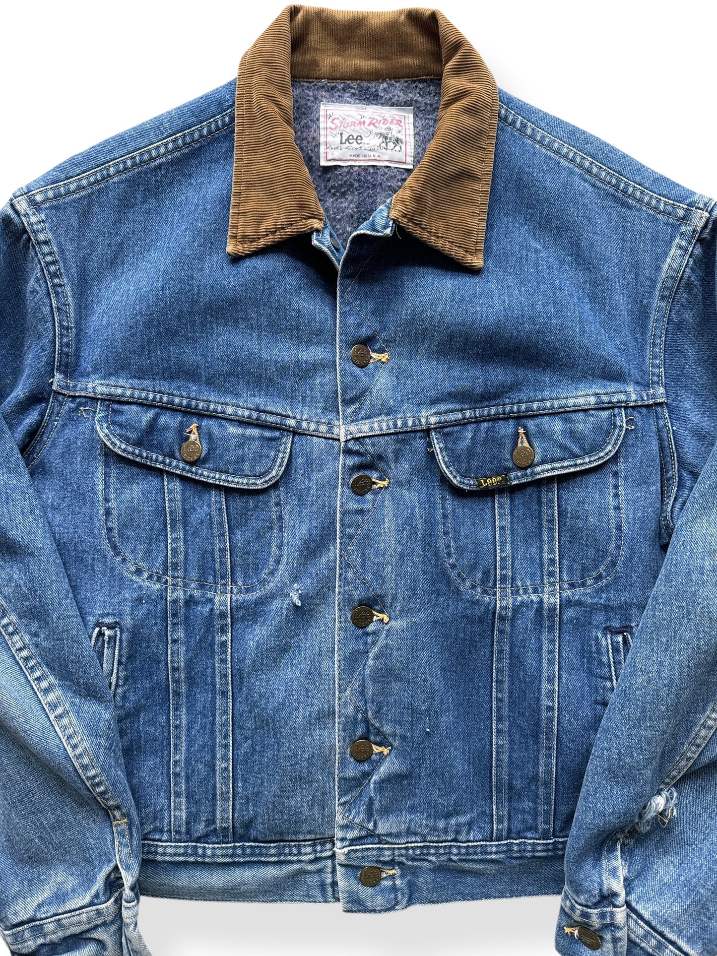 Front Close up of Vintage 80s Era Lee Storm Rider SZ L