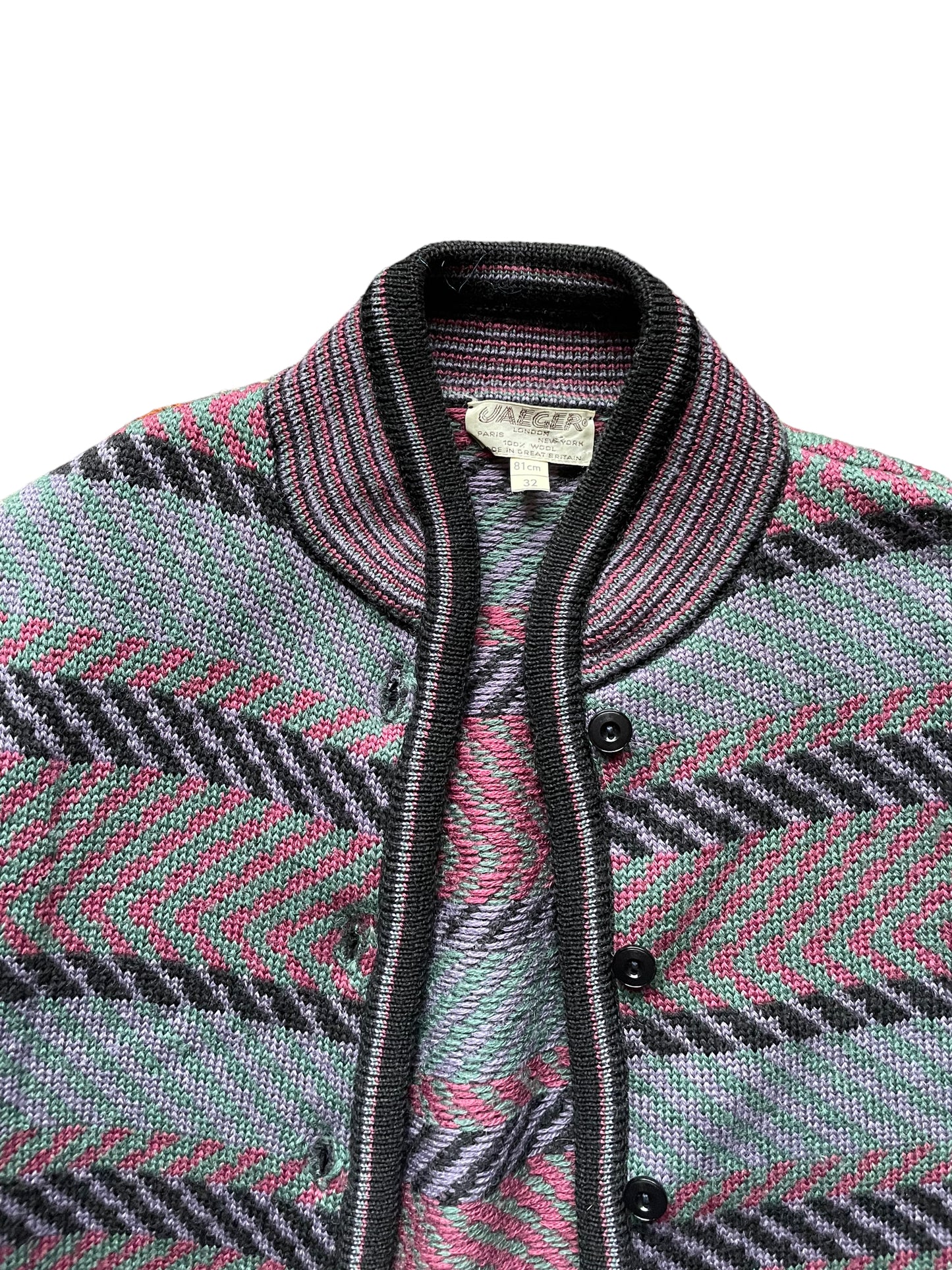 Collar view of Vintage 1980s Jaeger Knit Cardigan XS | Seattle True Vintage | Barn Owl Ladies Vintage