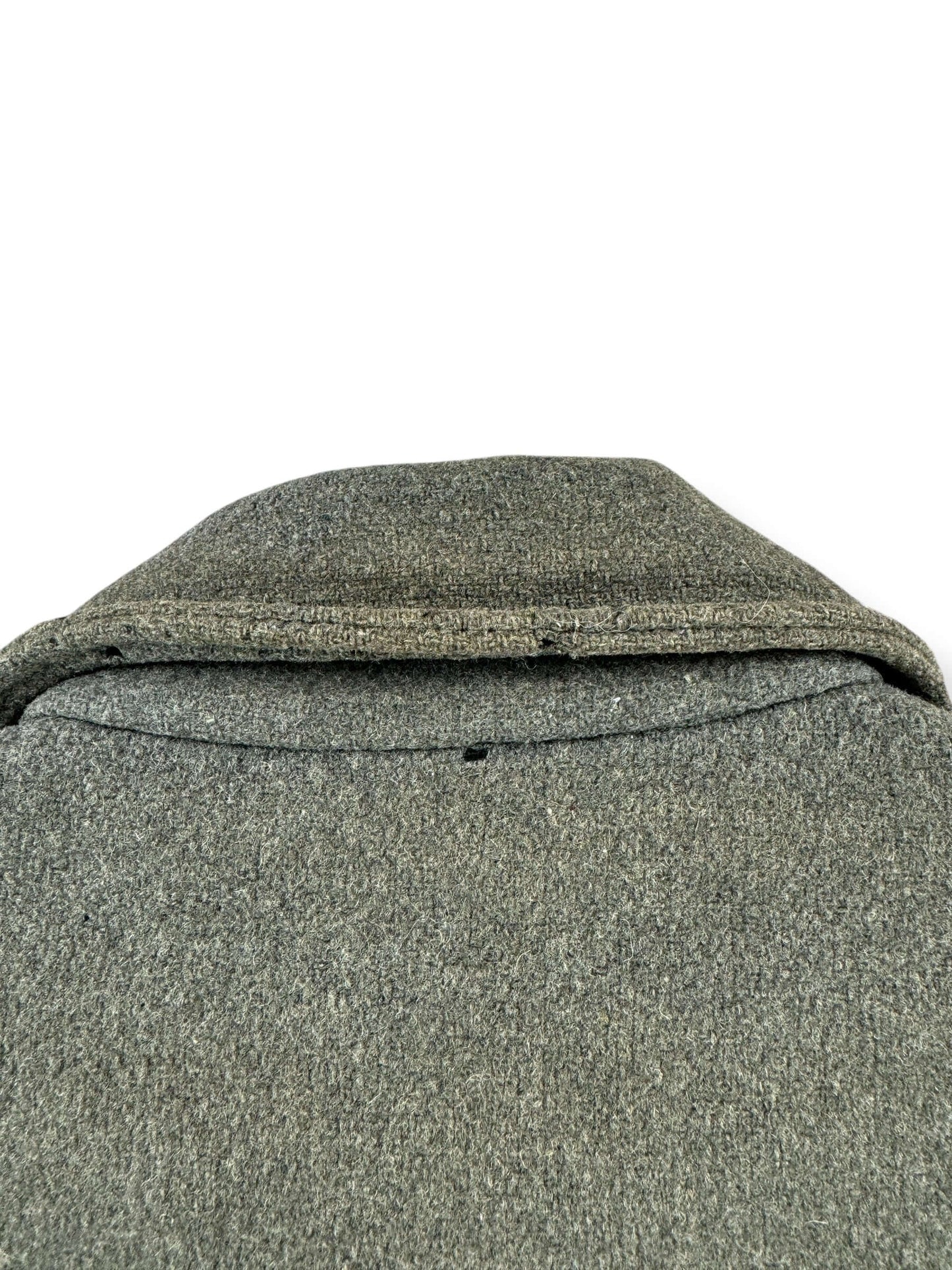 Collar on Vintage Filson Wool/Nylon Blend Jacket SZ L AS IS