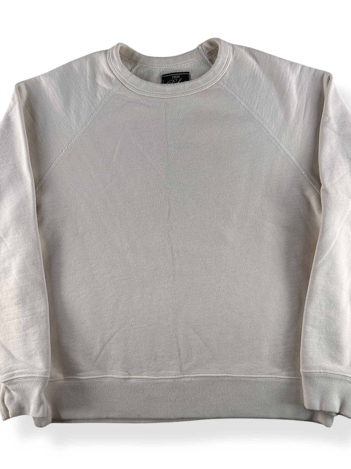 Front Close Up of Modern Dehen Heavy Duty Crew White SZ L