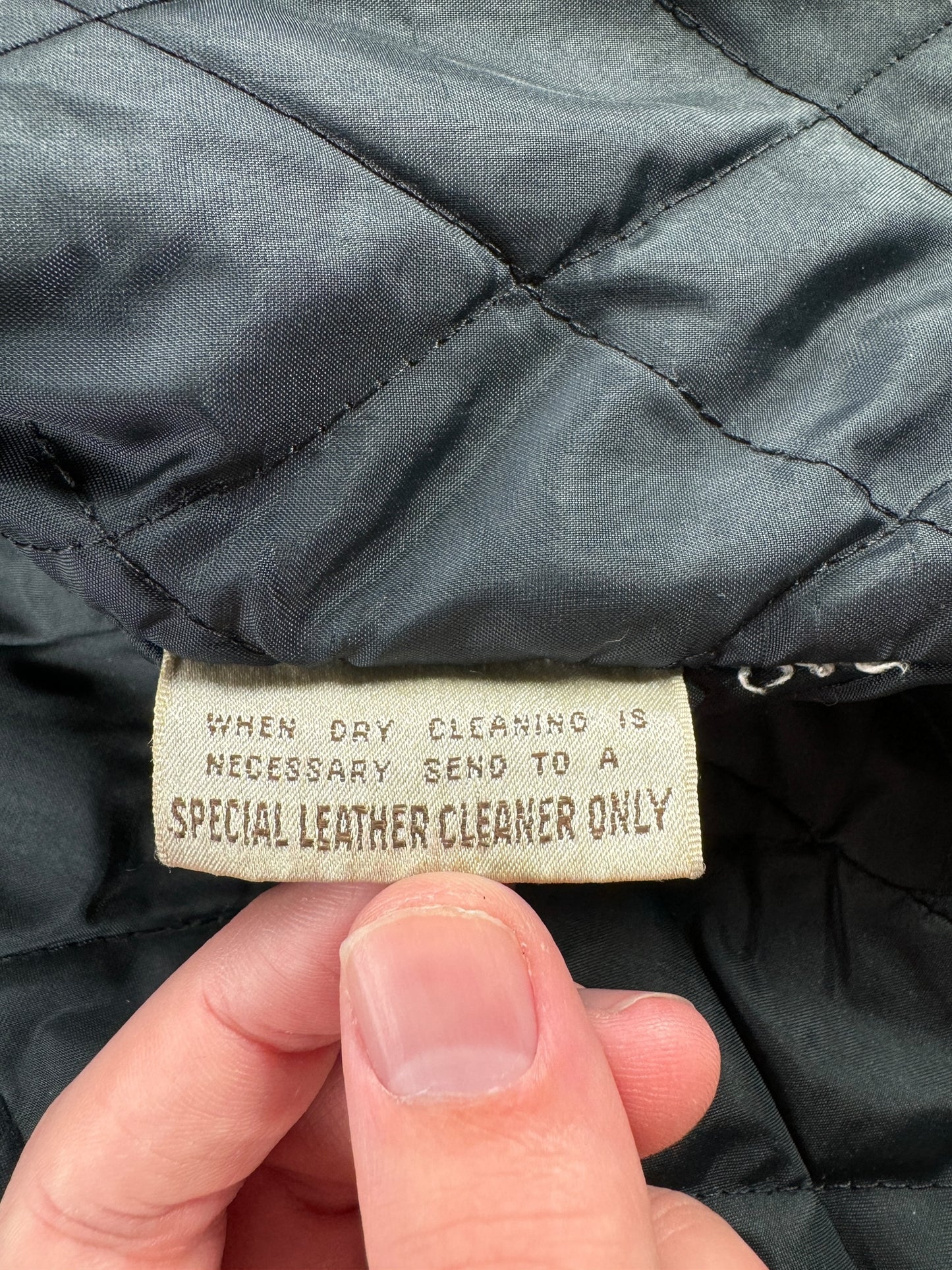 Label on Vintage Bermans Leather Jacket SZ M