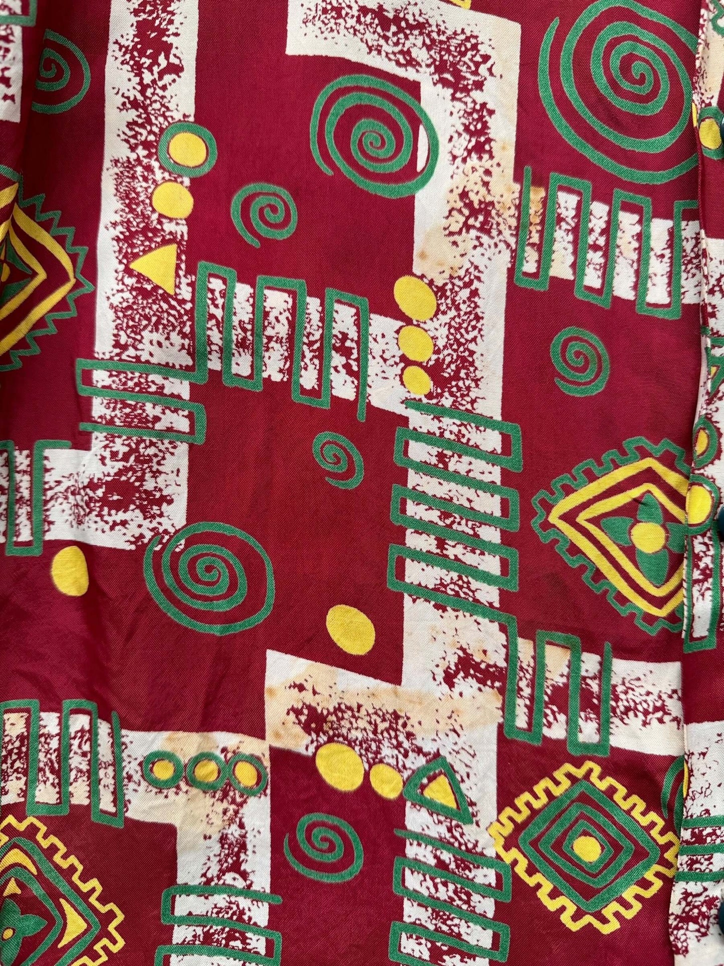 Staining on Vintage Spartan Abstract Aloha SZ S