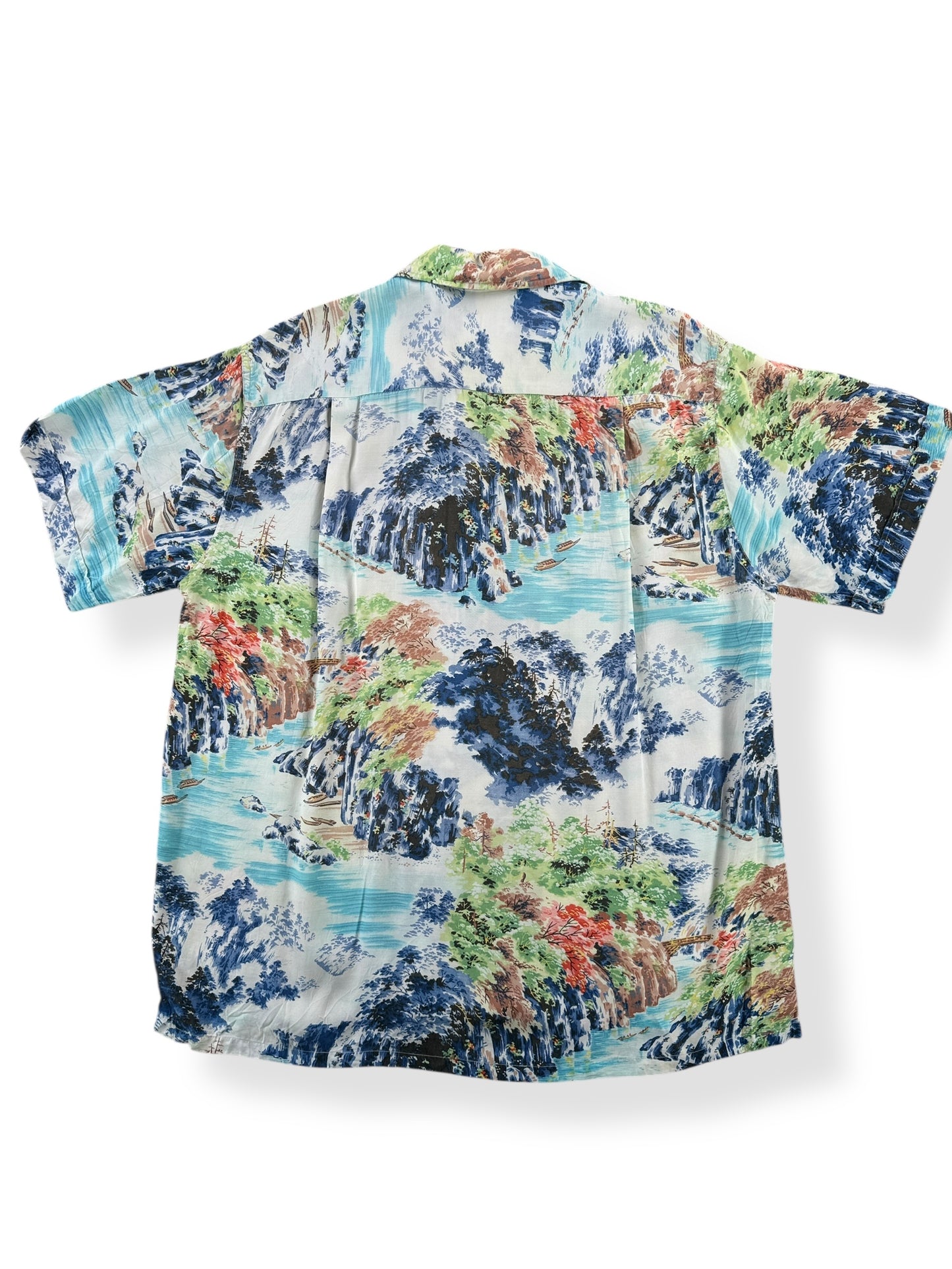 Back of Vintage Penneys Rayon Aloha Shirt SZ M