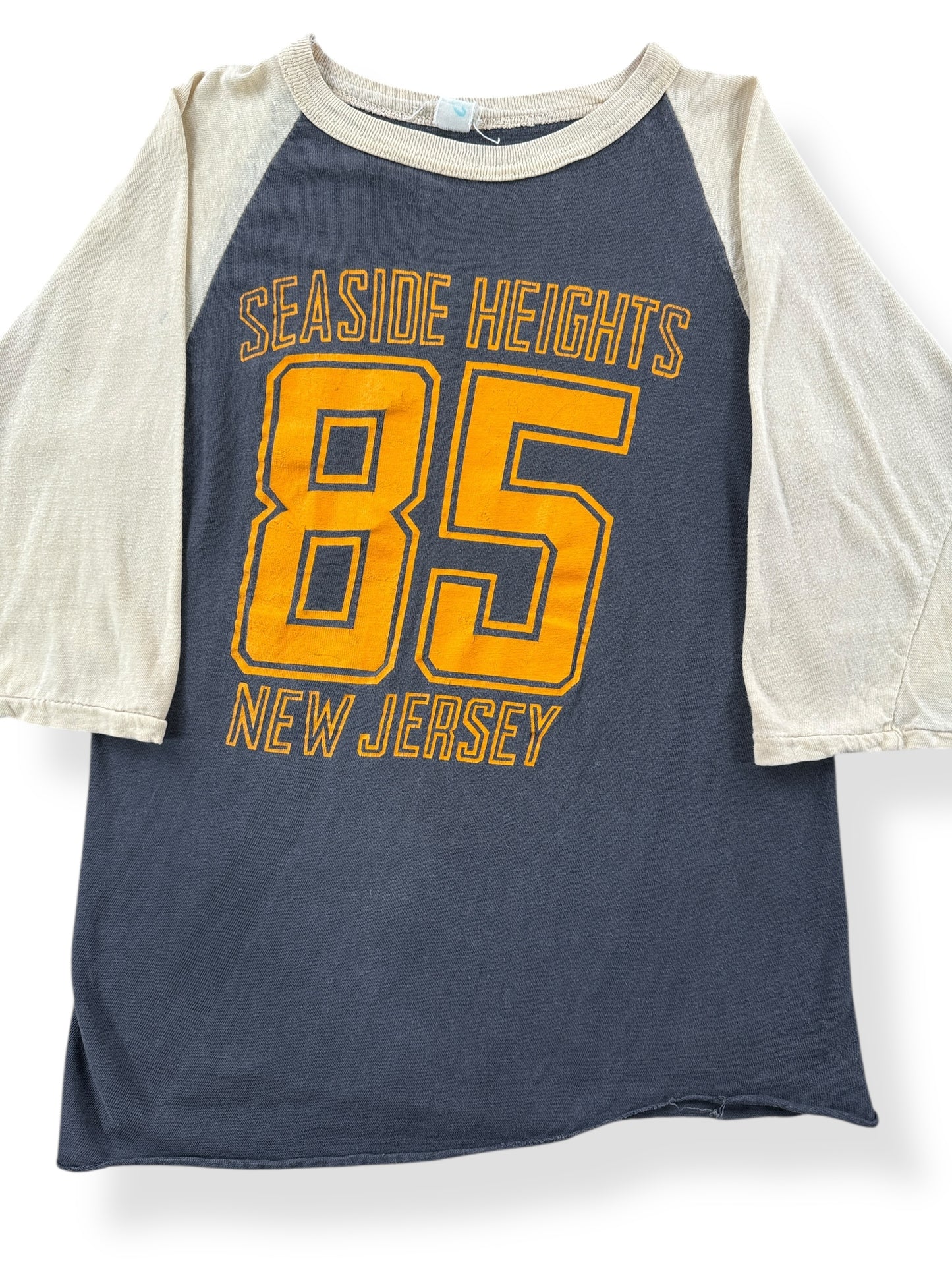 Front Close Up of Vintage Seaside Heights NJ baseball Tee SZ S