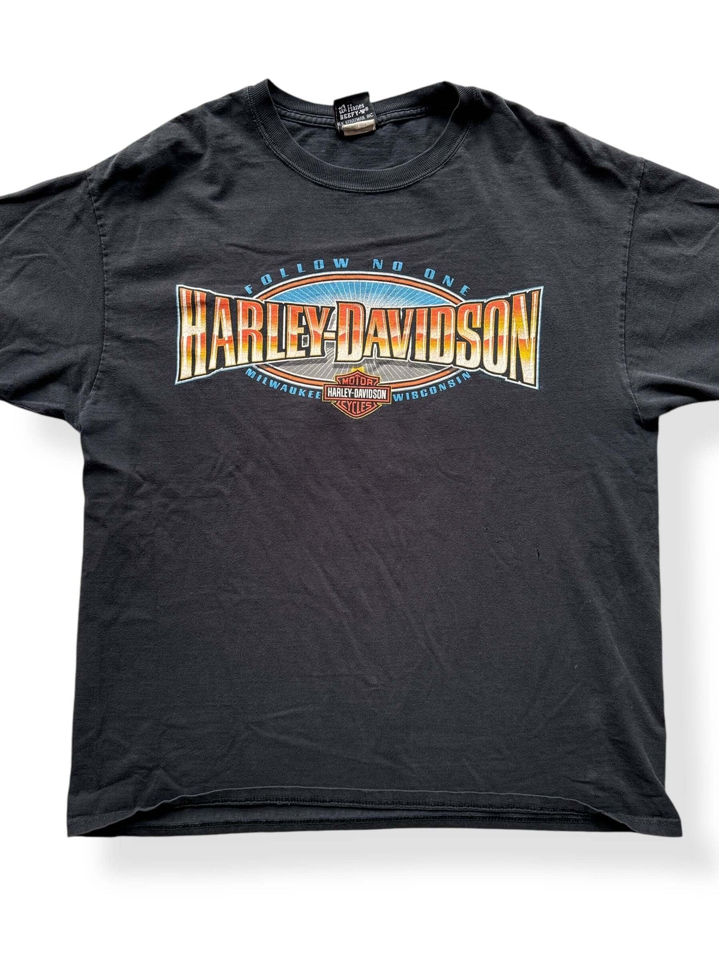 Front Close Up of 2015 Gail's Harley Davidson St Louis MO Tee SZ L