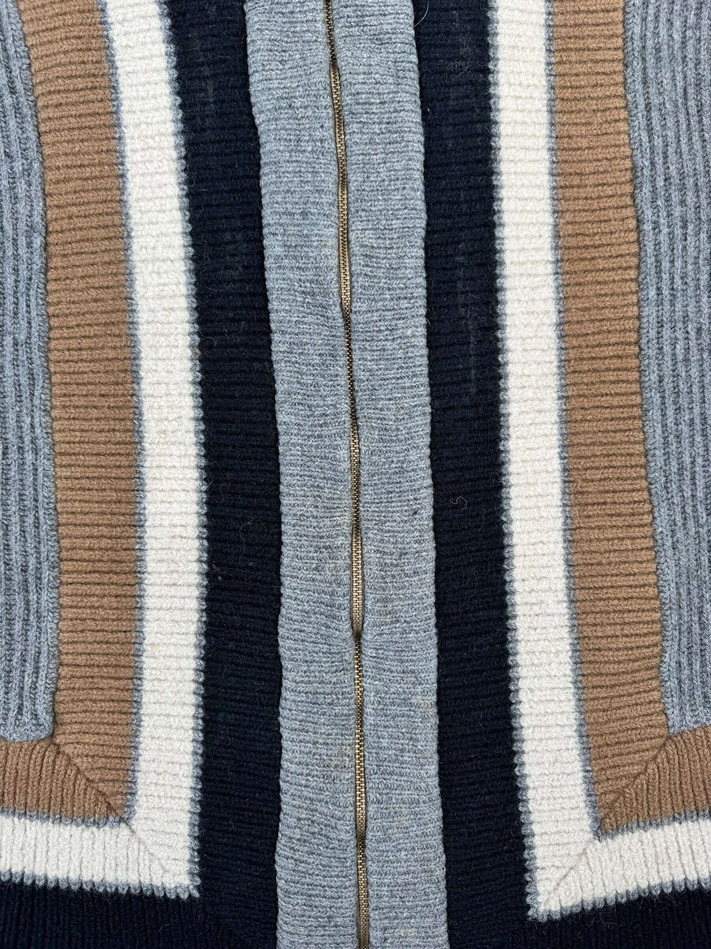Detail view of Vintage 1950s Jantzen Zip Cardigan Sweater L