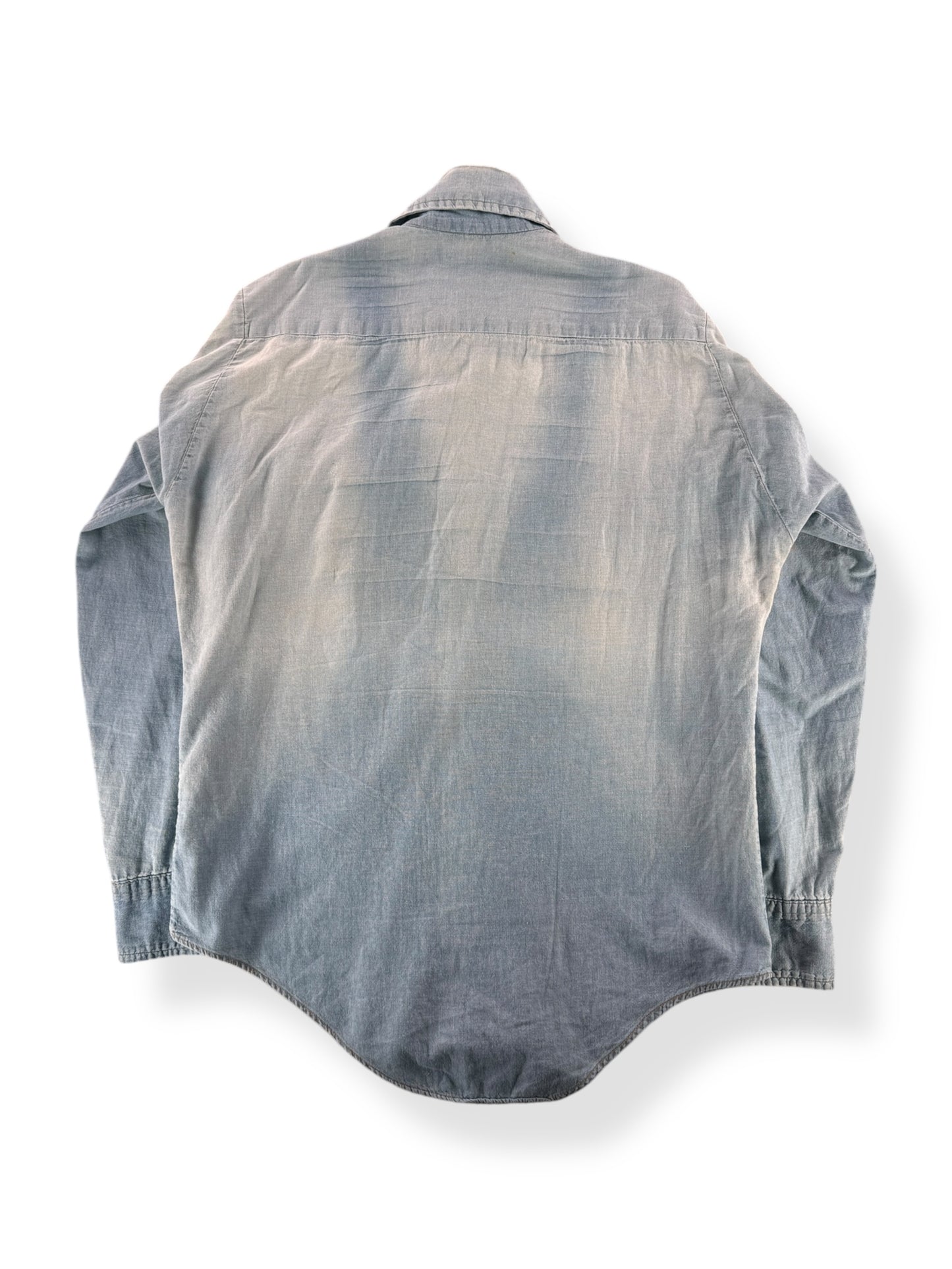 Back of Vintage Montgomery Ward Sunfaded Chambray SZ XL