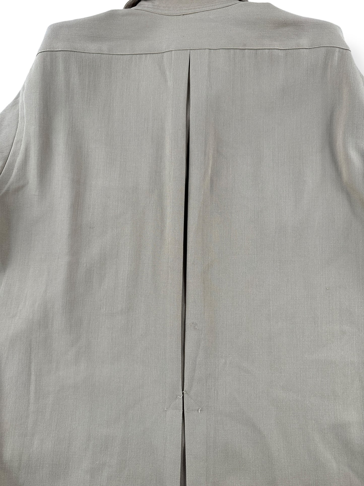 Back Pleat on Vintage 60s Era Gabardine Pearlsnap SZ M