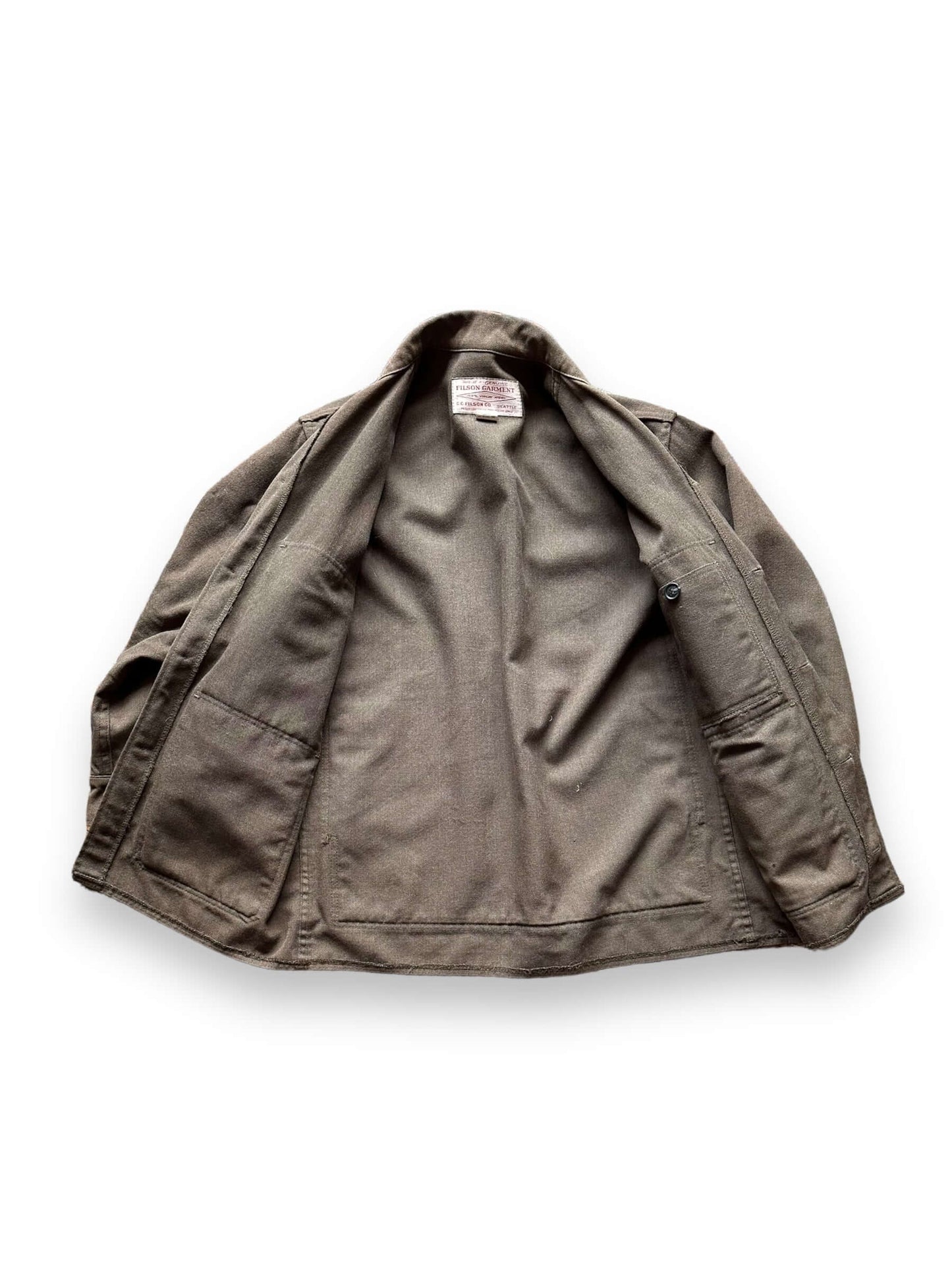 inside of Vintage Filson Forestry Cloth Cruiser SZ 40