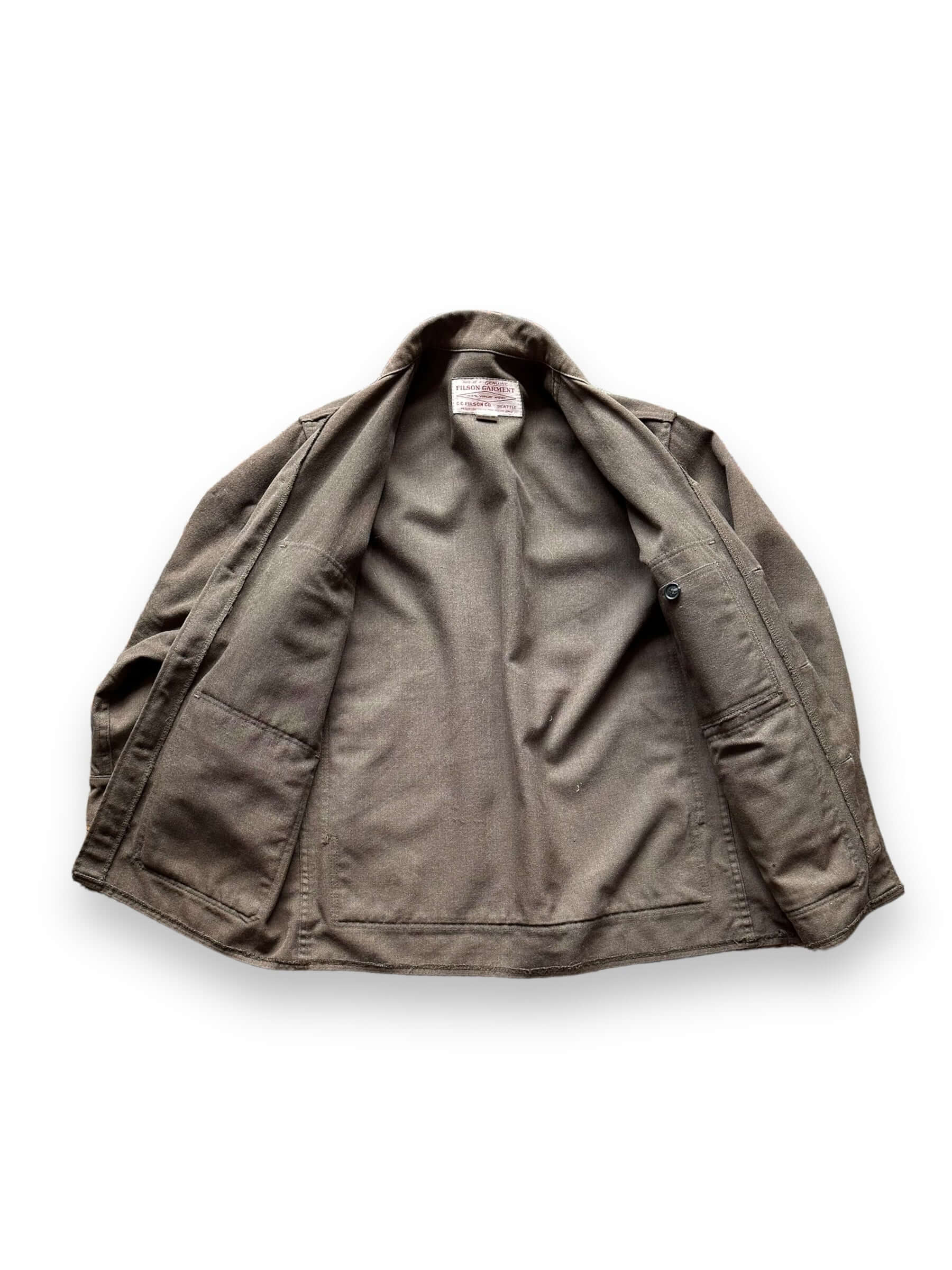 inside of Vintage Filson Forestry Cloth Cruiser SZ 40