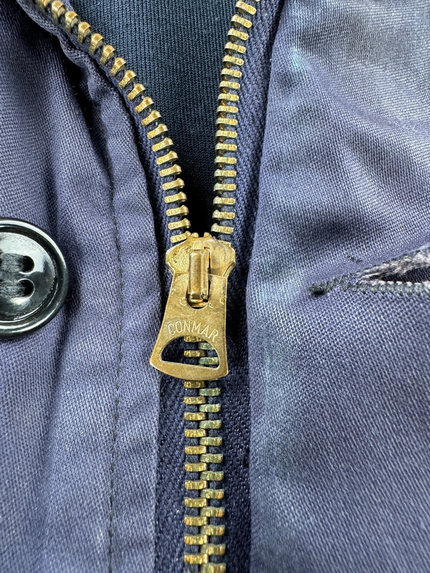 Zipper on Vintage 60’s Vietnam Era US Navy N-4 Deck Jacket SZ S