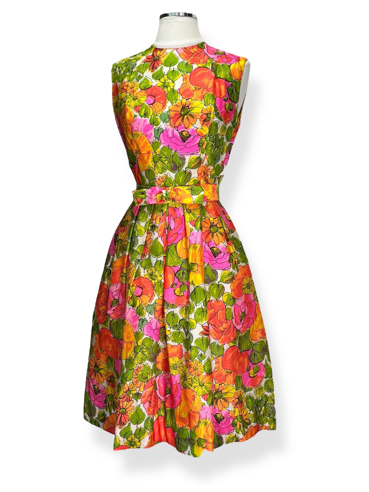 Front 1960s Juenesse Floral Cocktail Dress S