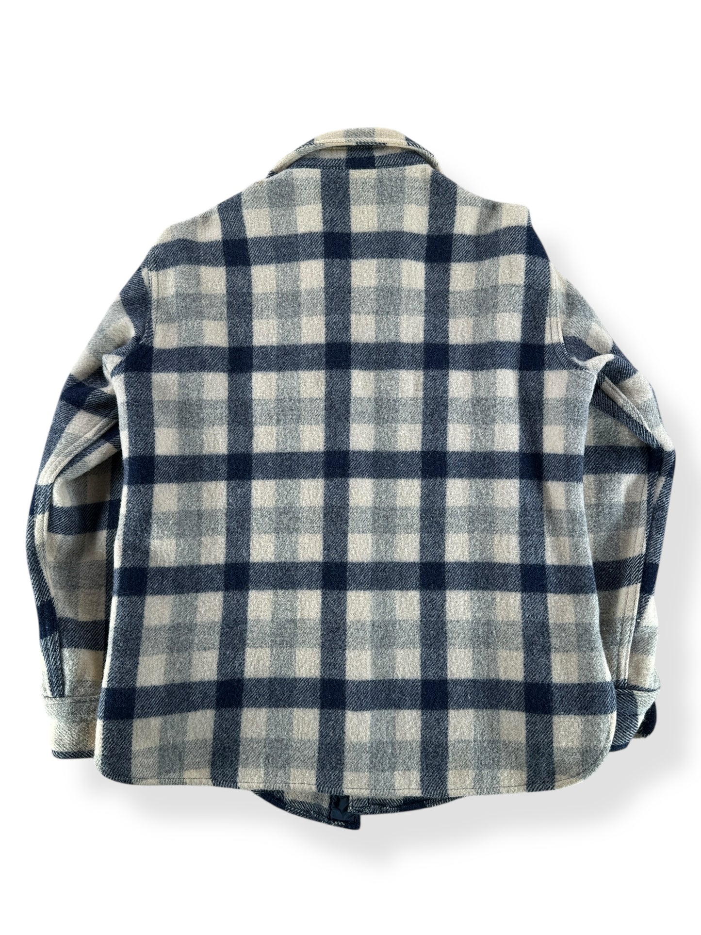 Back of Vintage Woolrich Blue Grey and White Shacket SZ M