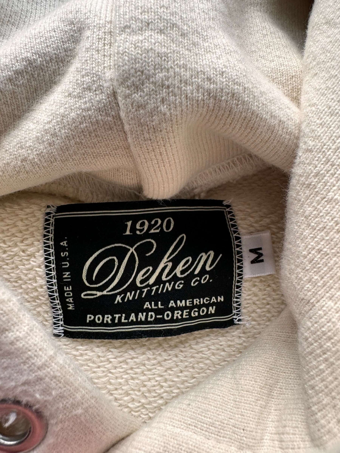 Tag on Dehen Heavy Duty Hoodie SZ M