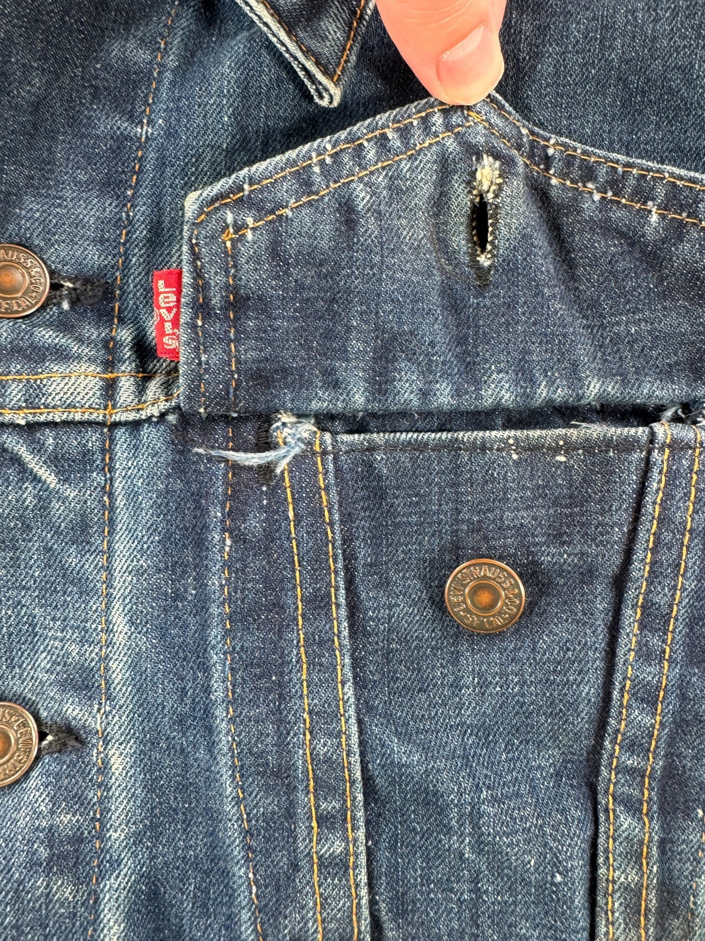 Under Pocket of Vintage 70s Era 70505 Levi's Dark Wash Trucker Jacket SZ 42