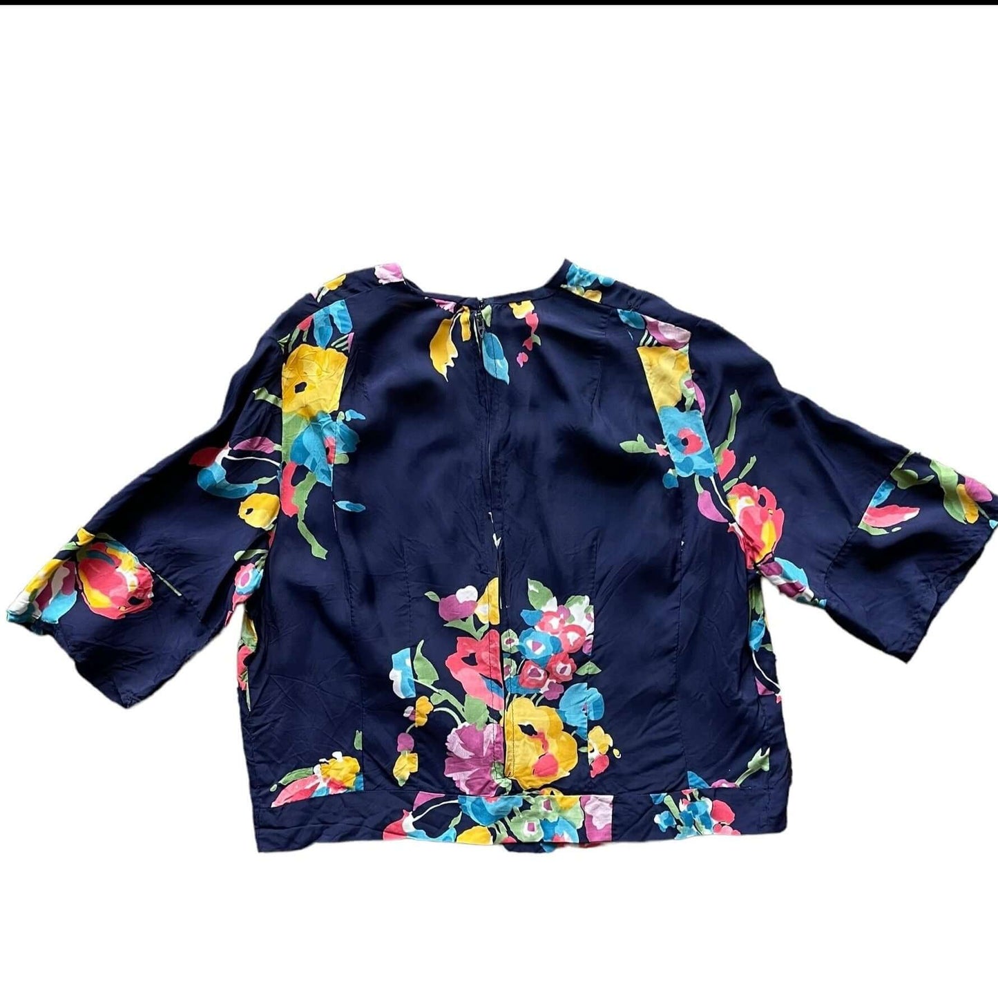 Full back view of 1950-60s Rayon Navy Floral Top M-L