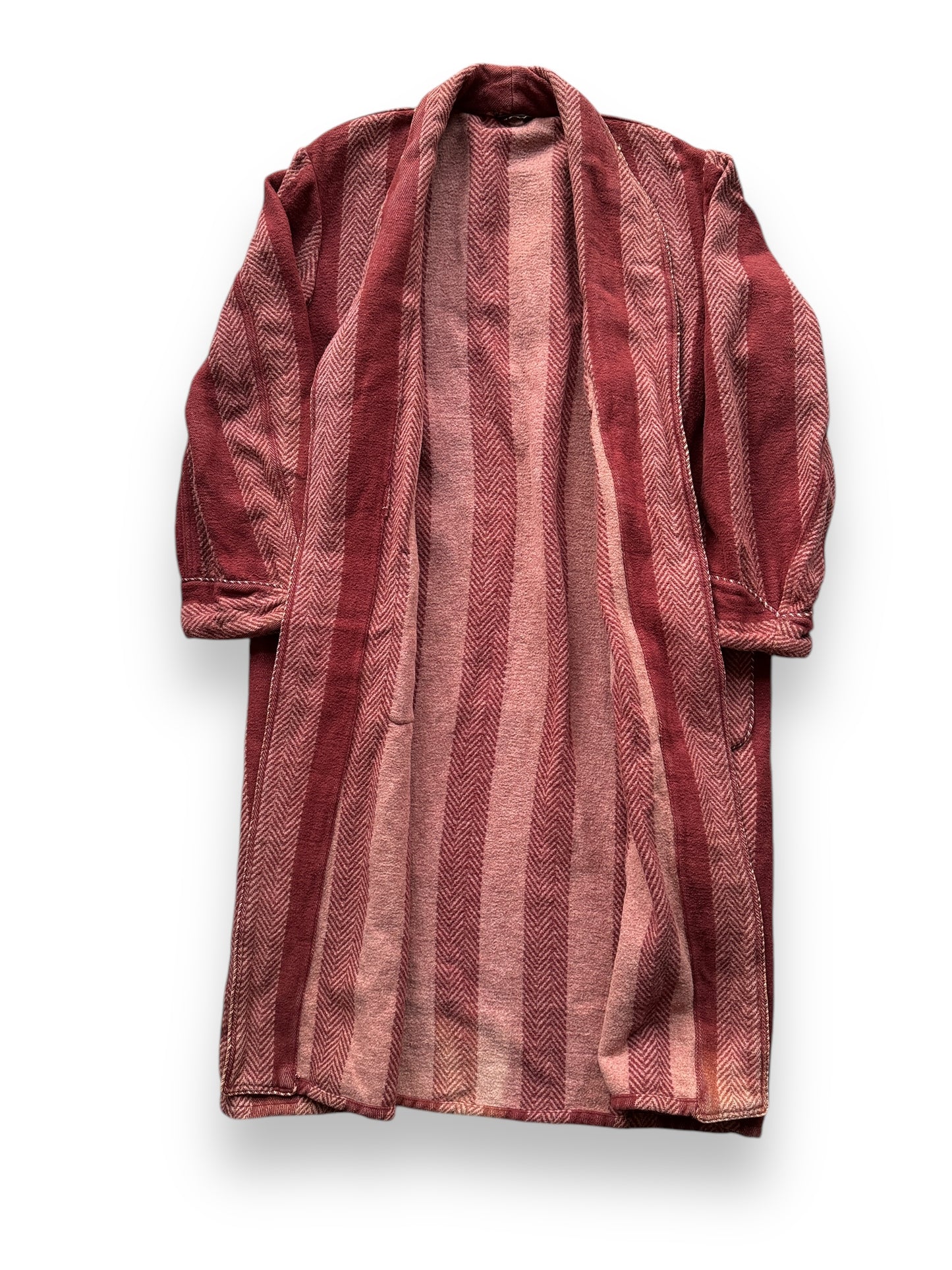 inside of Vintage Beacon Robe SZ XL