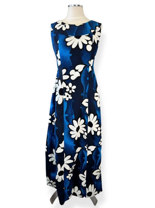 Front view o 1960s Surfside Sportswear Aloha Dress S-M