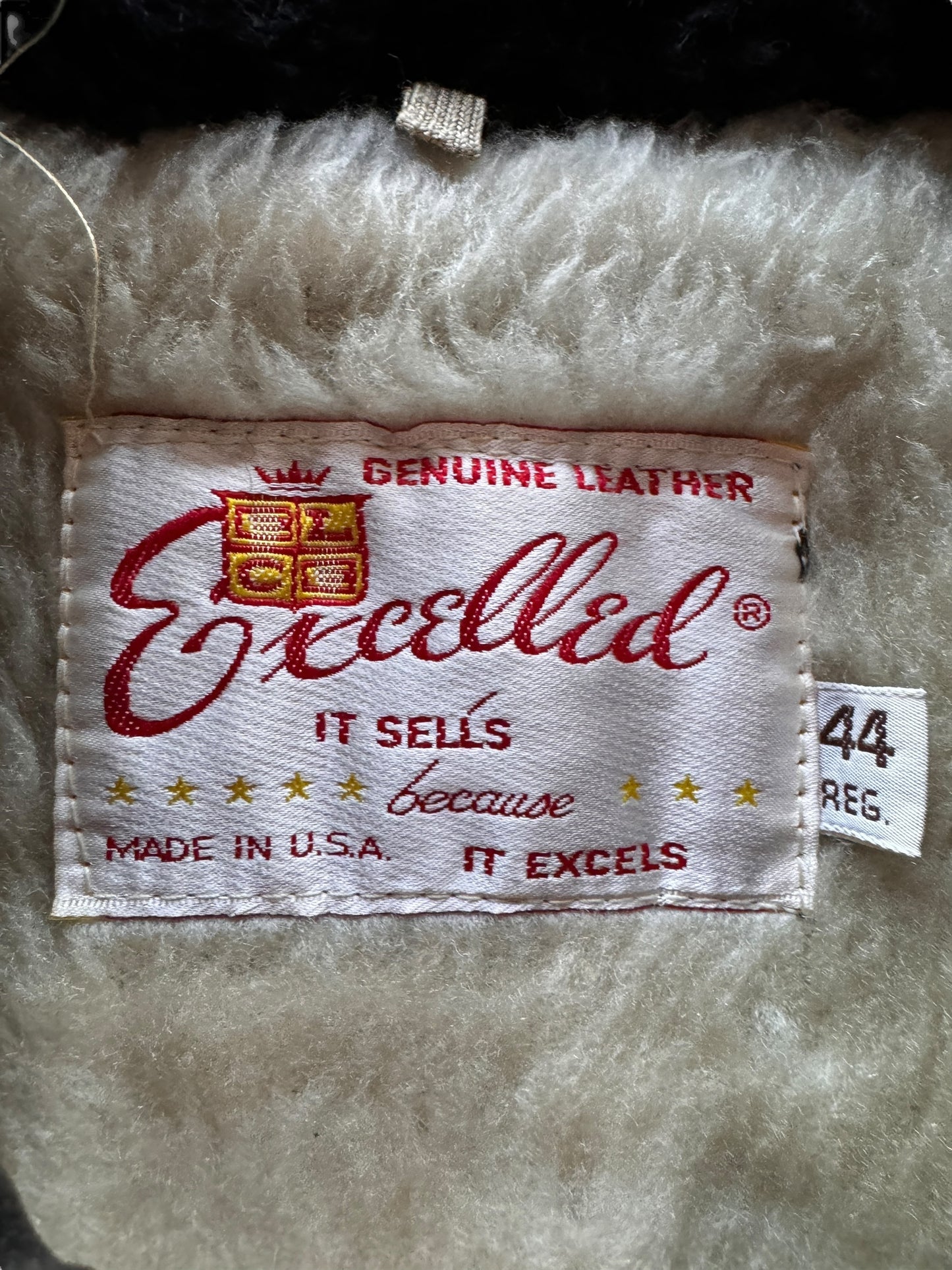 Tag on Vintage Excelled Leather A-2 Style Leather Bomber Jacket SZ 44