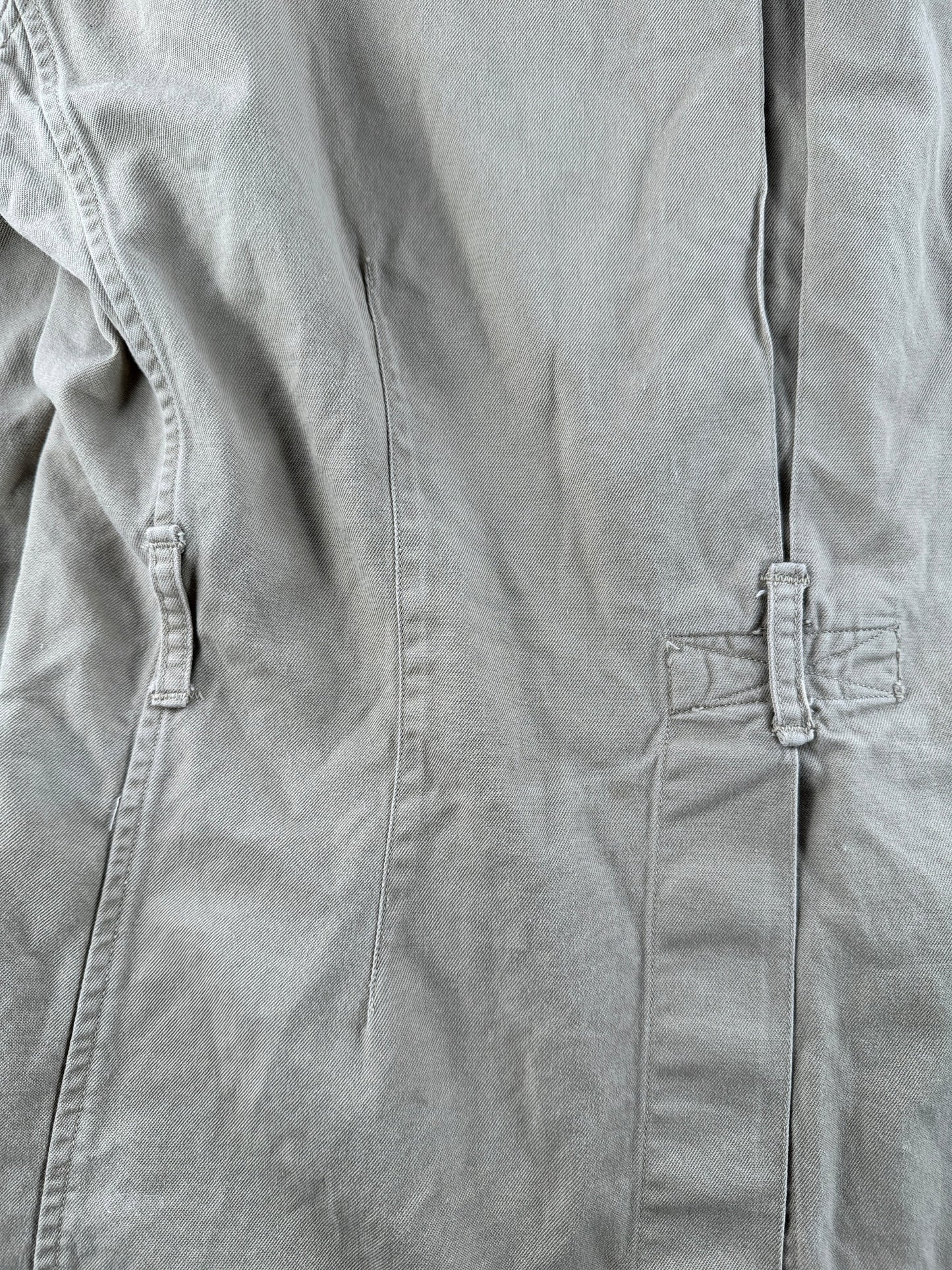 Belt loops on back of Vintage Korean War USAF Bush Jacket SZ M