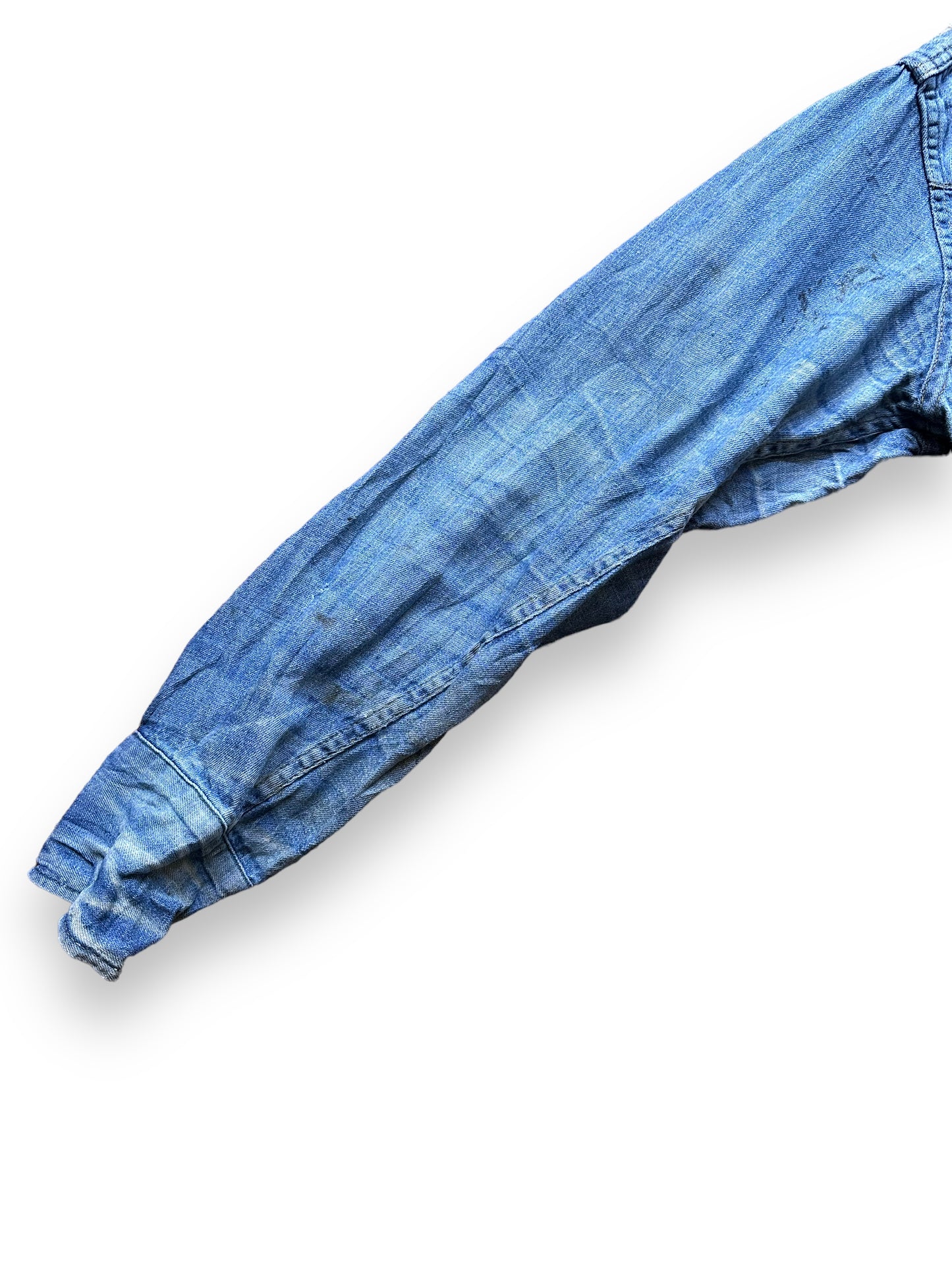 Right Arm Hige on Vintage JC Penney Denim Pearl Snap SZ L | Vintage Denim Western Wear Seattle | Barn Owl Seattle