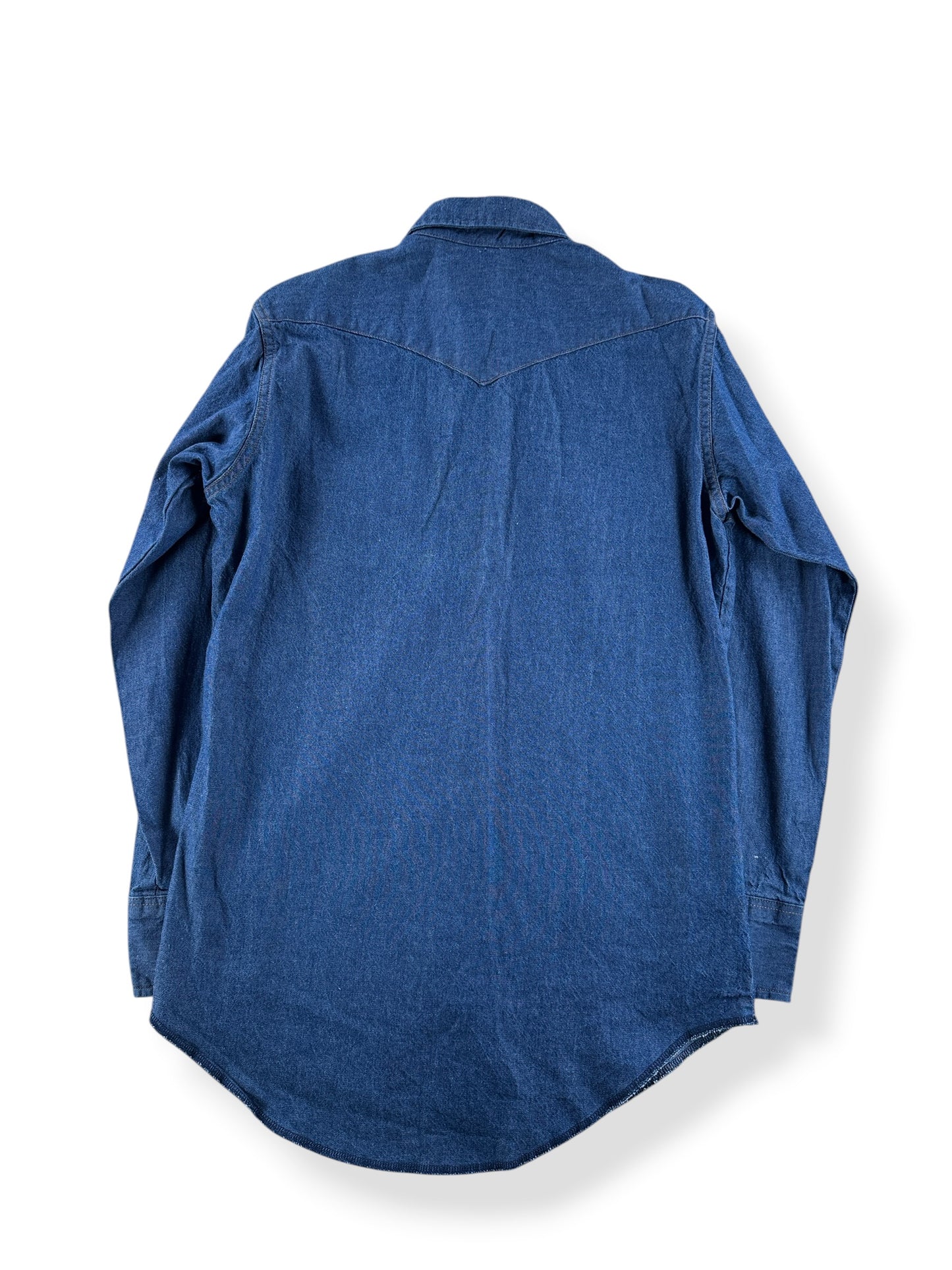 Back of Vintage Dark Wrangler Denim Pearl Snap SZ M