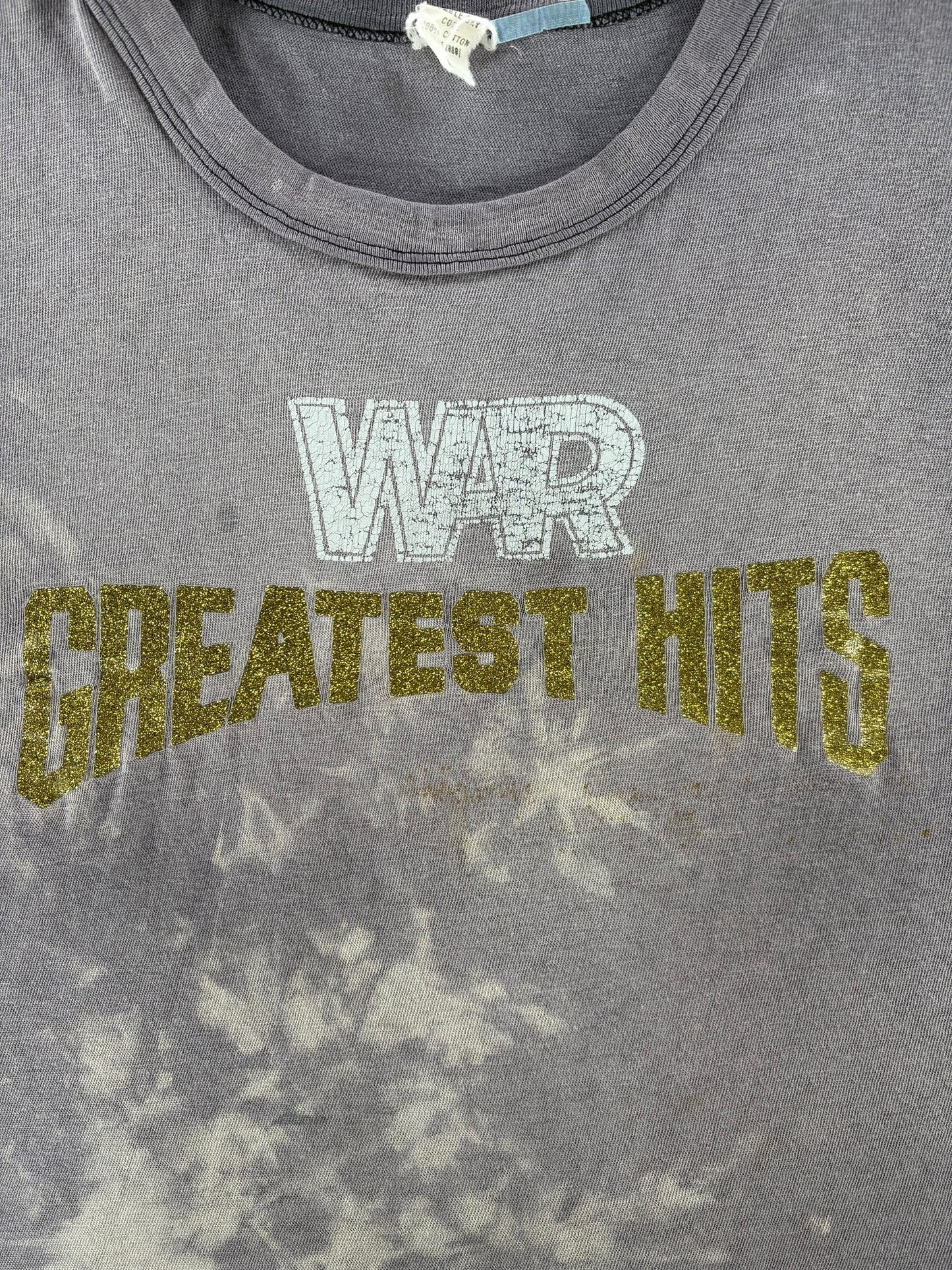 Front Graphic on Vintage War Greatest Hits Tie Dye Tee SZ M