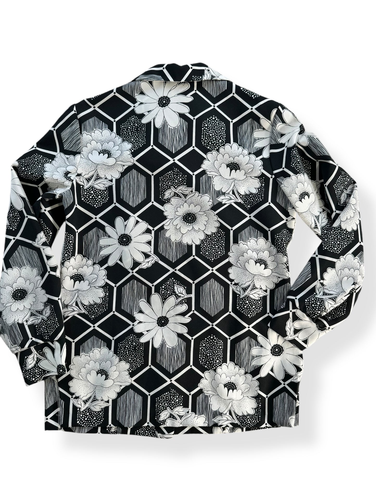 Back view of 1970s Pykettes Polyester Button Up L