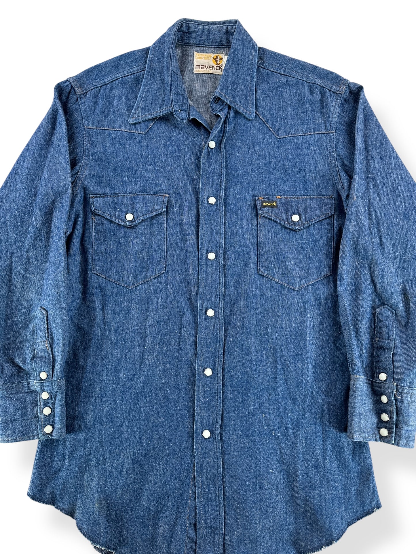 Front Close Up of Vintage Maverick Dark Blue Denim Pearl Snap SZ M