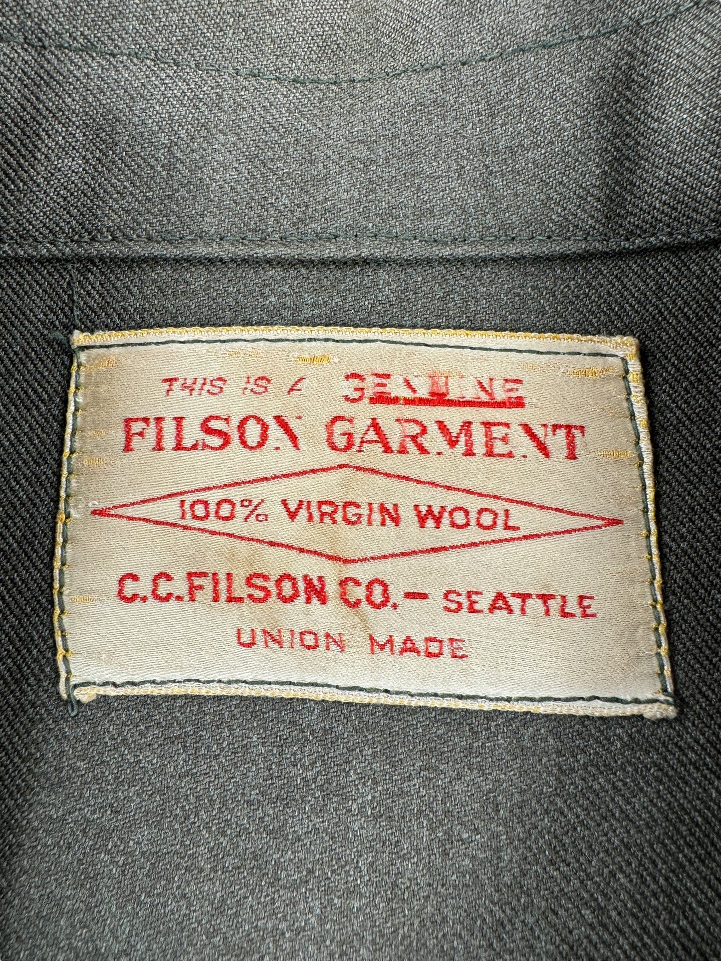 Label on Vintage Union Made Filson Cruiser Jacket w/ Leather Cuffs SZ 44