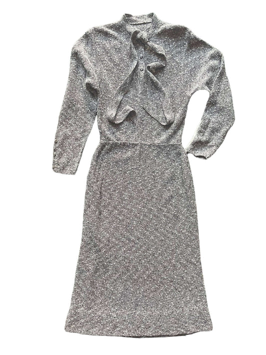 Full front view of Vintage 1940s Knit Dress SZ XS | Seattle True Vintage | Barn Owl Vintage Dresses